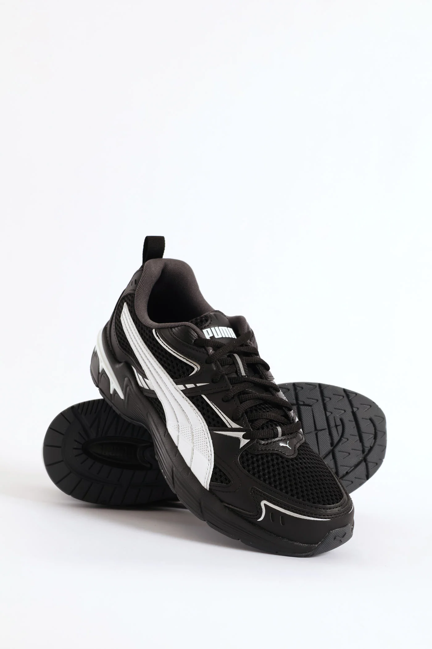 Milenio Tech 2000 Sneaker - Black/White - Image 6