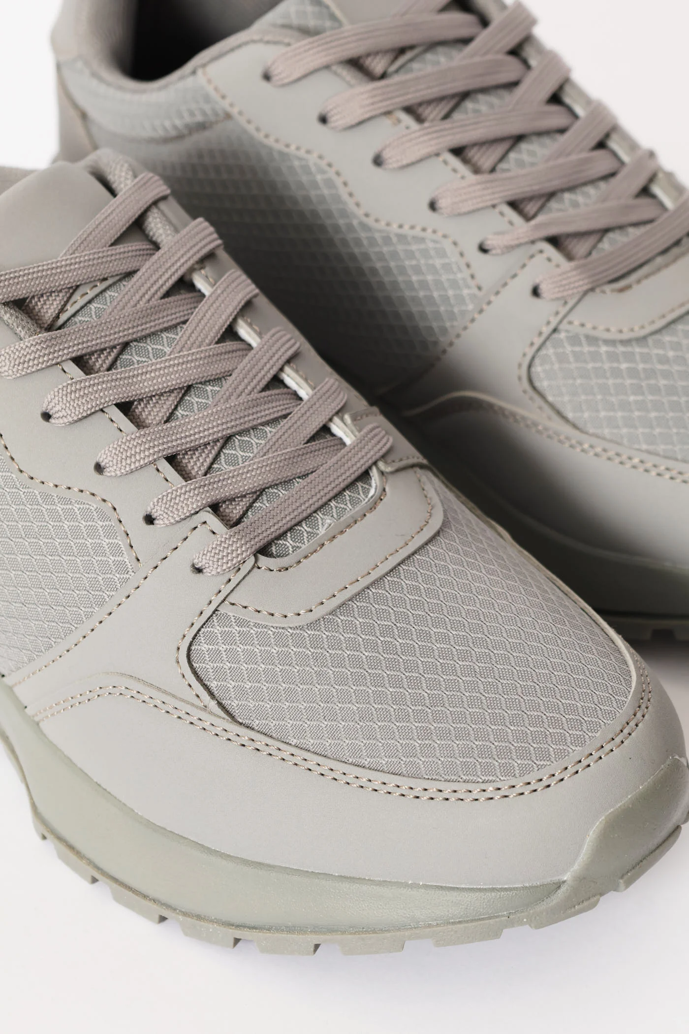 Mono Retro Trainer - Grey - Image 2