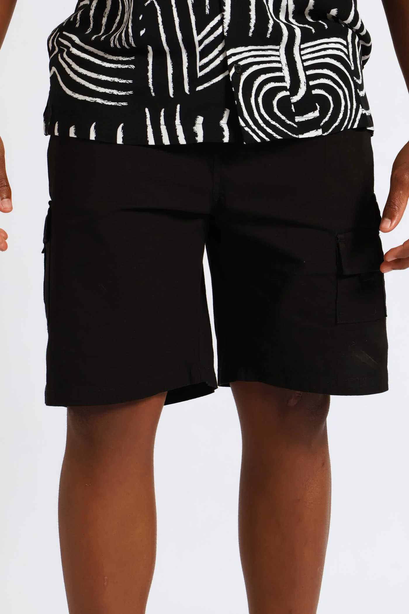 Multi Pocket Shorts - Black - Image 2
