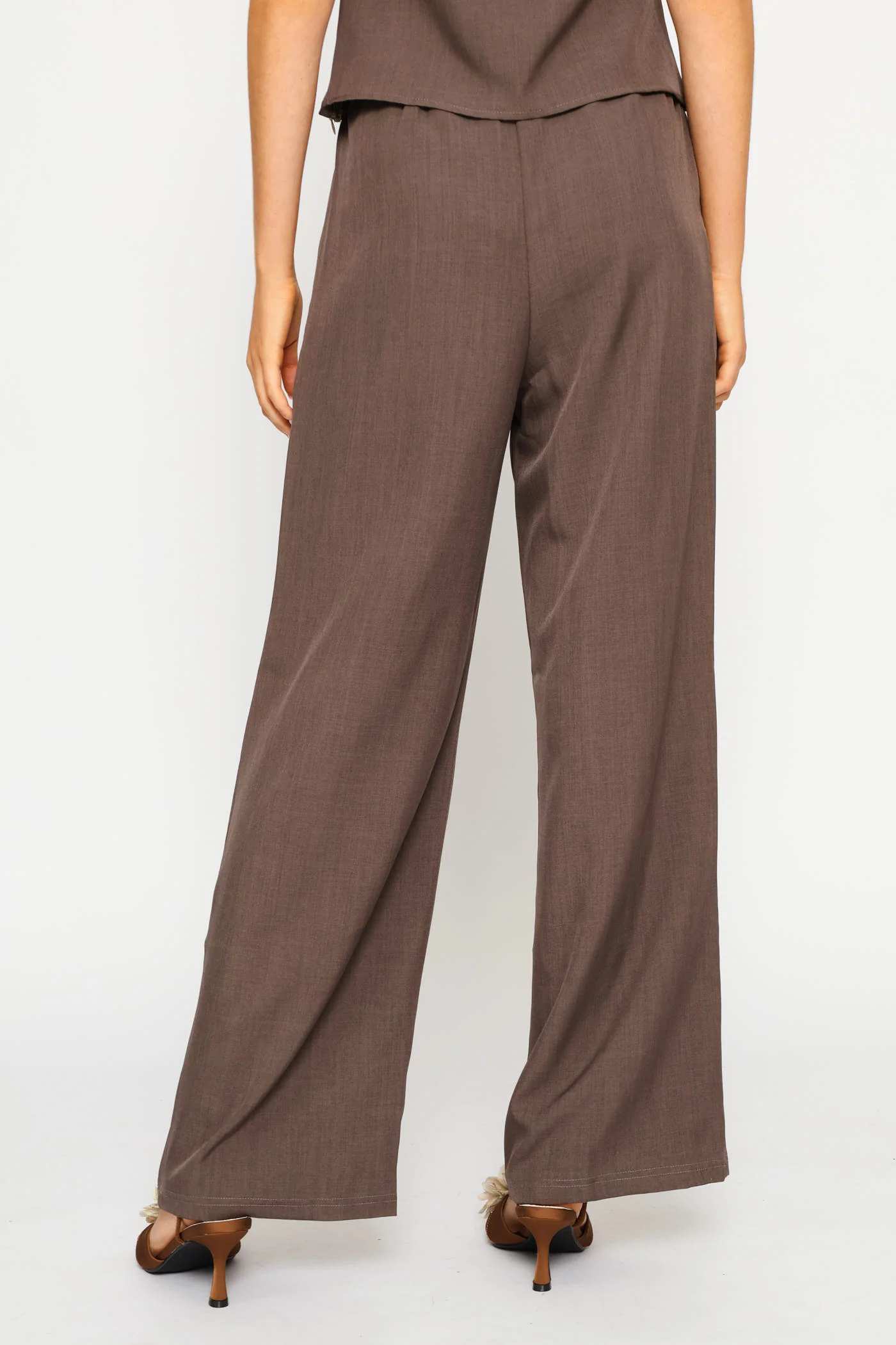 Narrow Draw String Wide Leg Pant - Mocha - Image 5