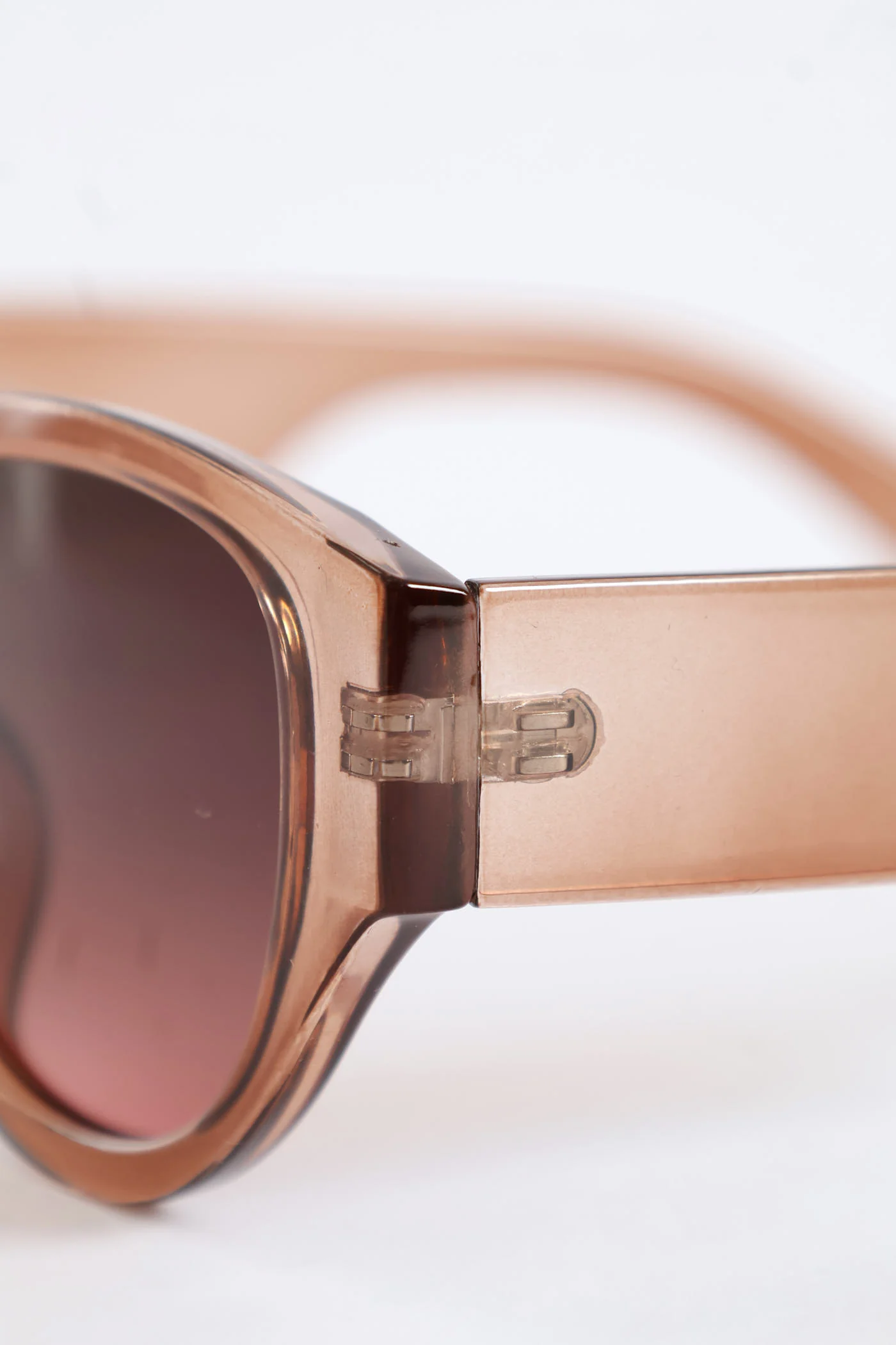Narrow Oval Cateye Brown Pink Ombre Lense Sunglasses - Taupe - Image 2