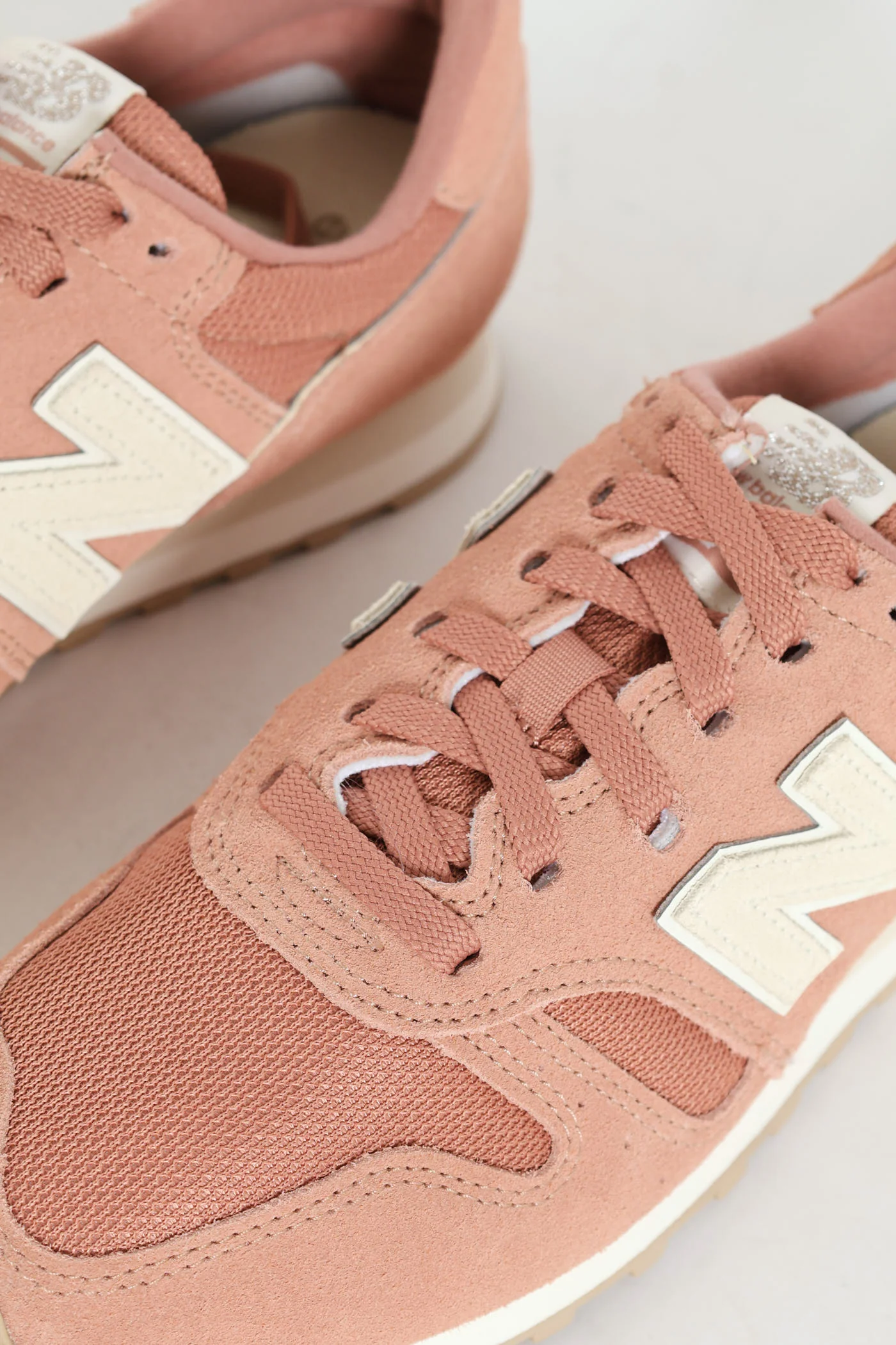 NB 373 V1 Sneakers - Salmon - Image 2