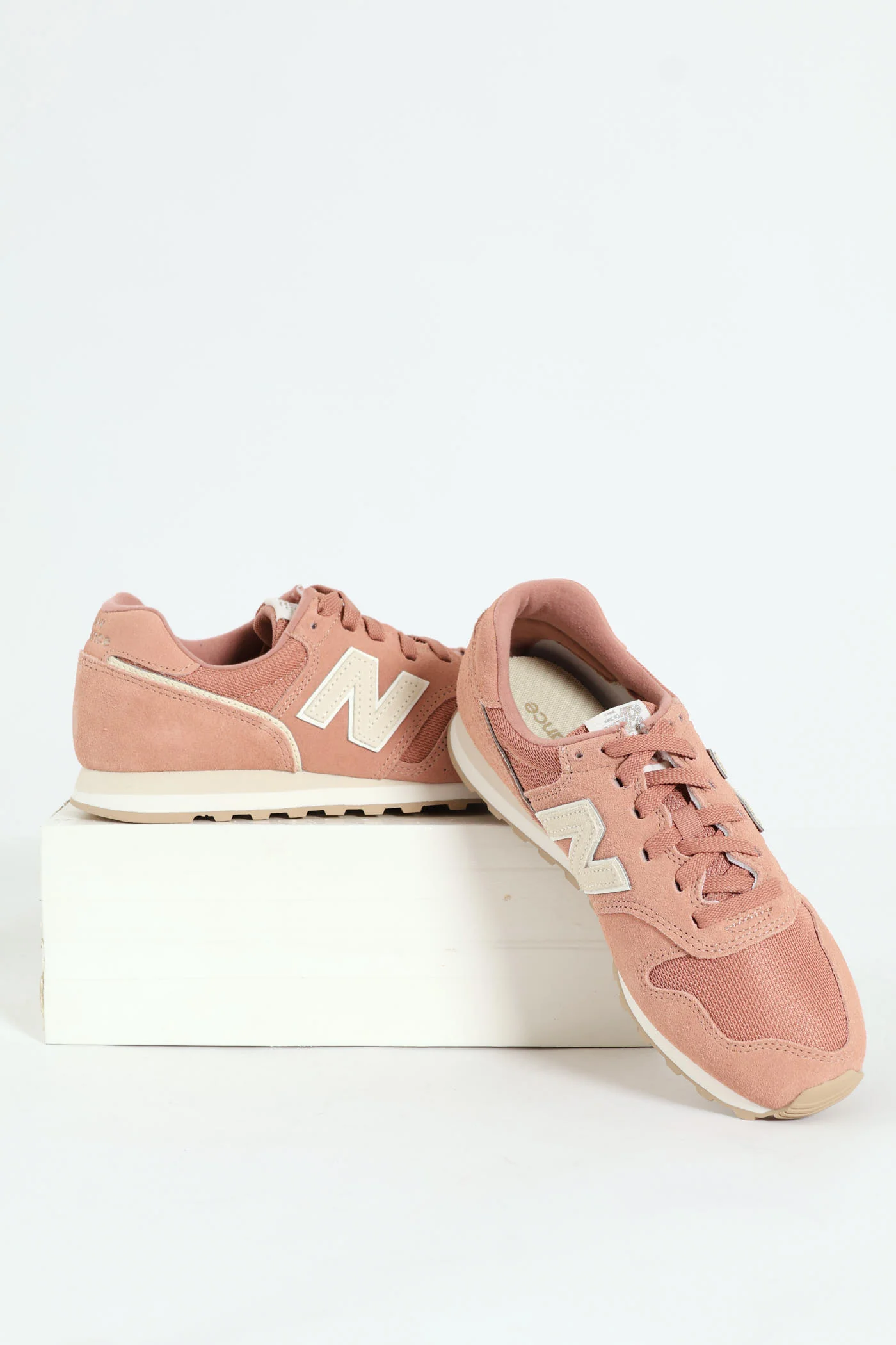 NB 373 V1 Sneakers - Salmon - Image 3