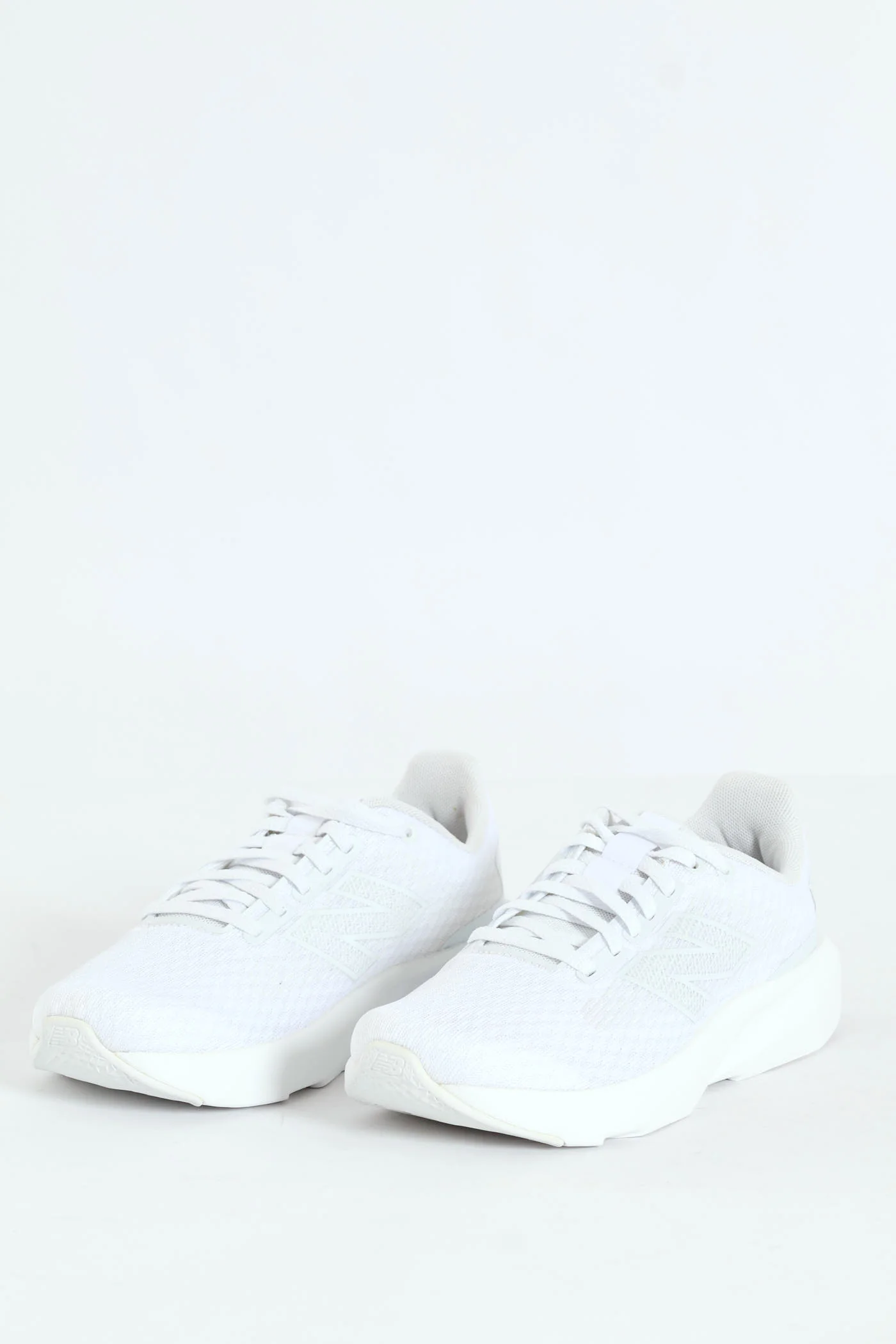 W413 Sneaker - White - Image 3