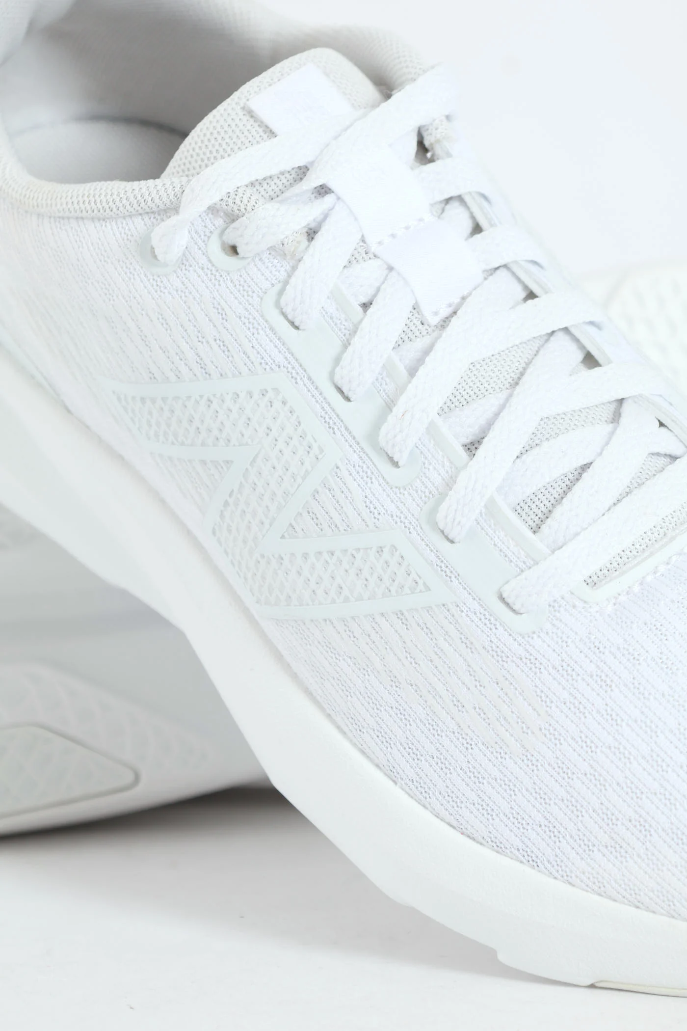 W413 Sneaker - White - Image 5
