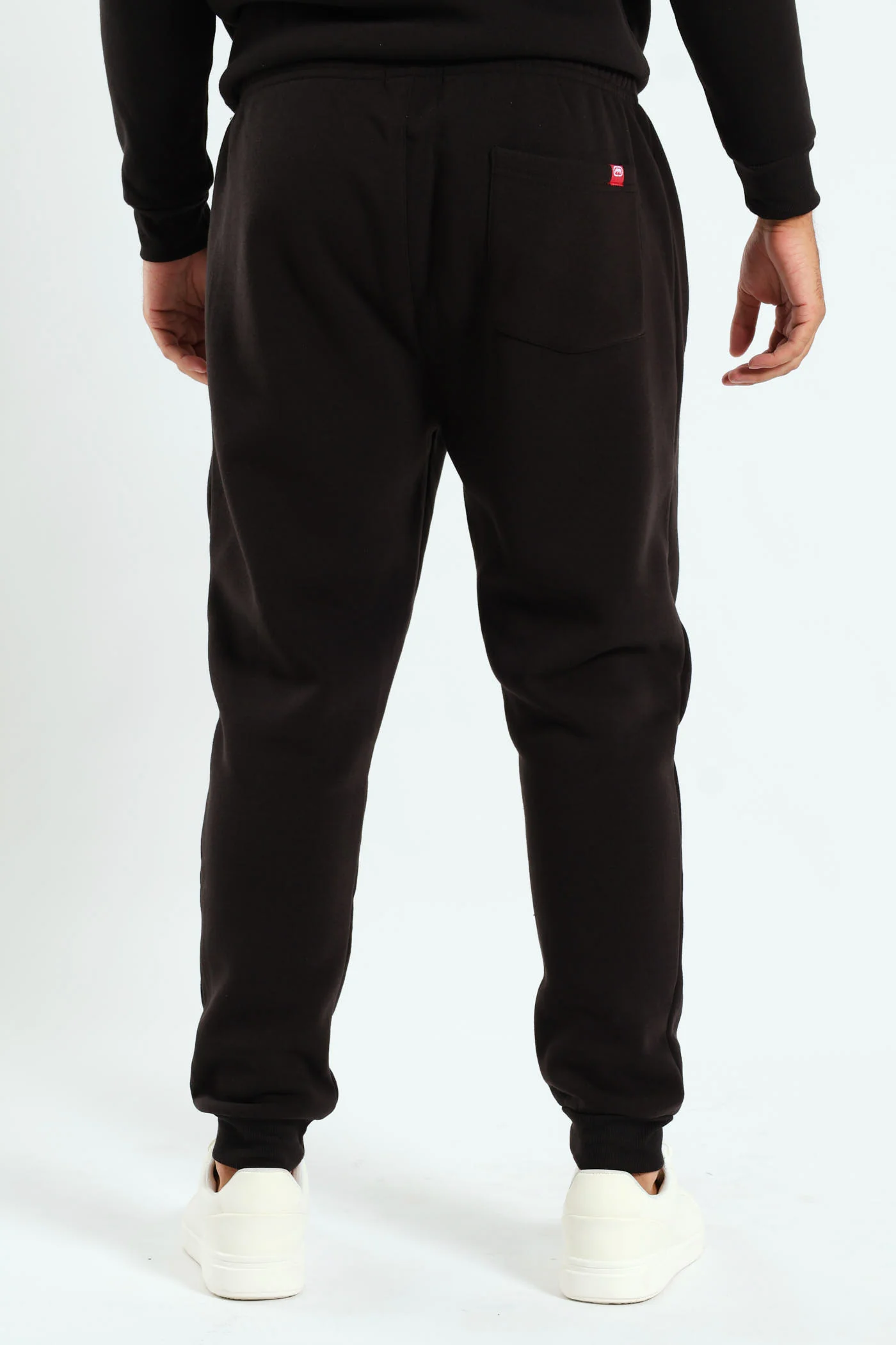 Never Out Jogger - Black - Image 4
