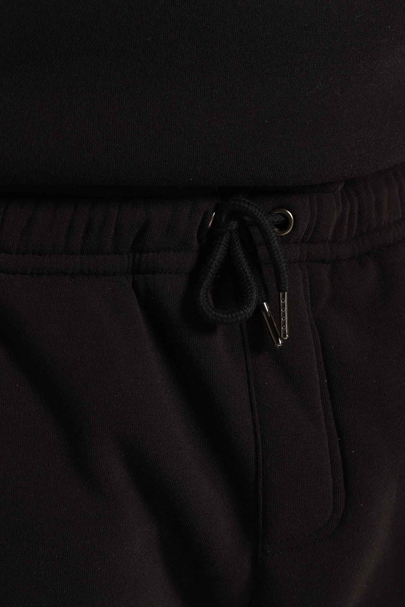 Never Out Jogger - Black - Image 5