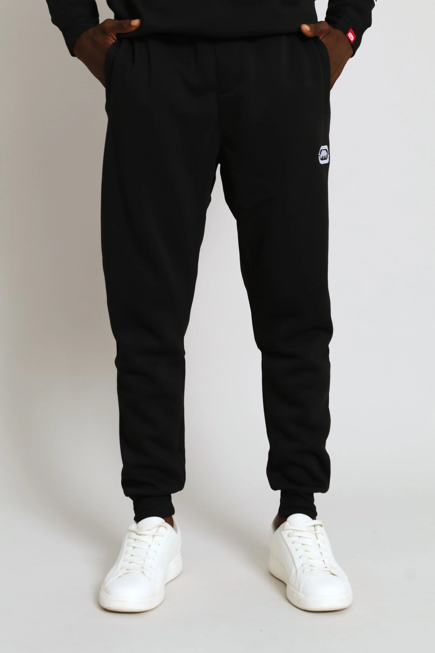 Never Out Trackpant - Black - Image 3