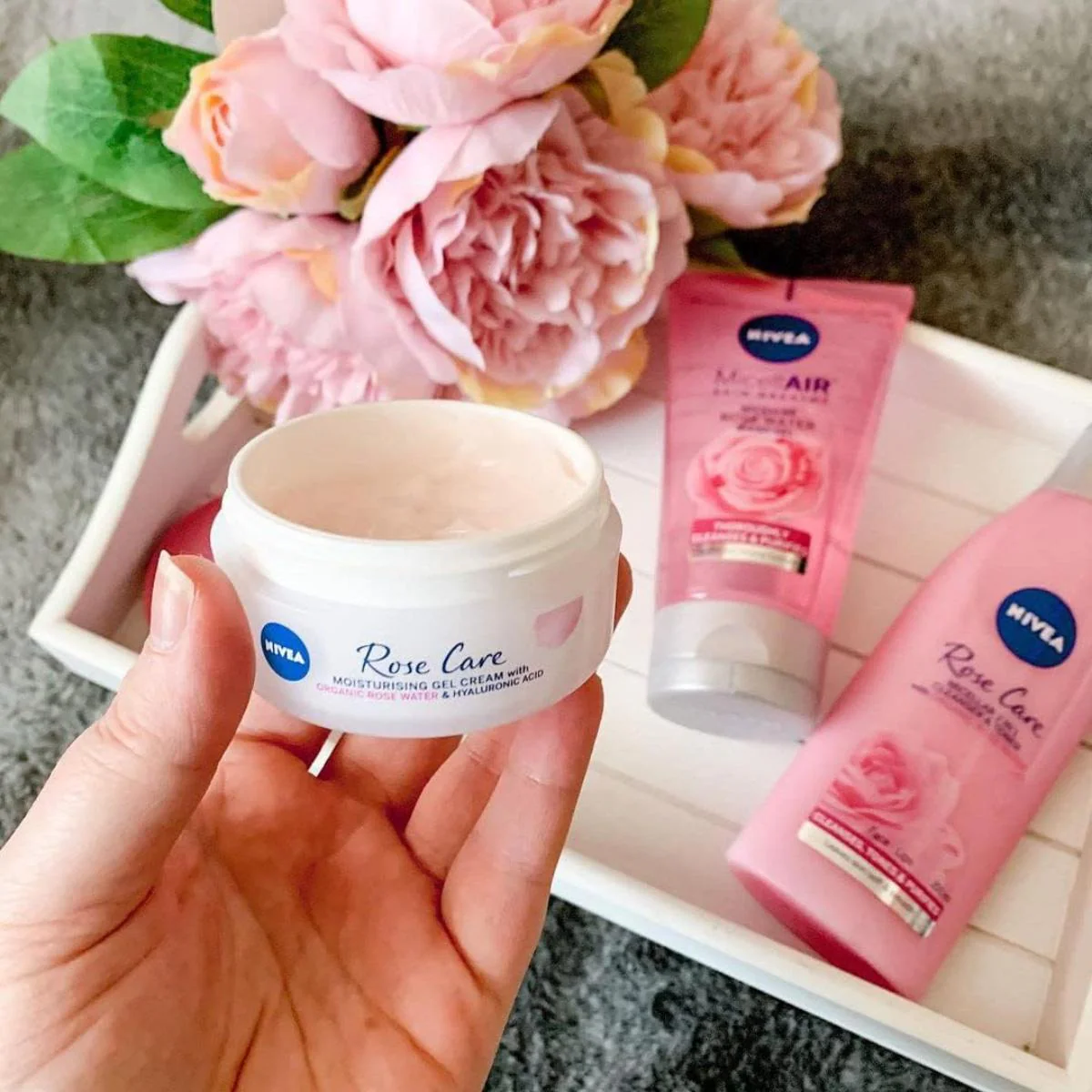 Rose Care Moisurising Gel Cream - Image 7