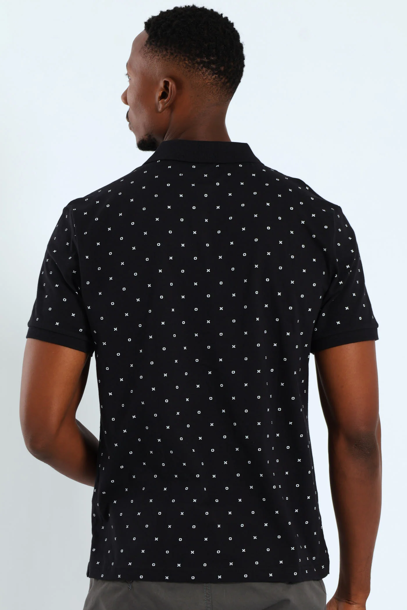 Noughts & Crosses Print Golfer - Black - Image 3