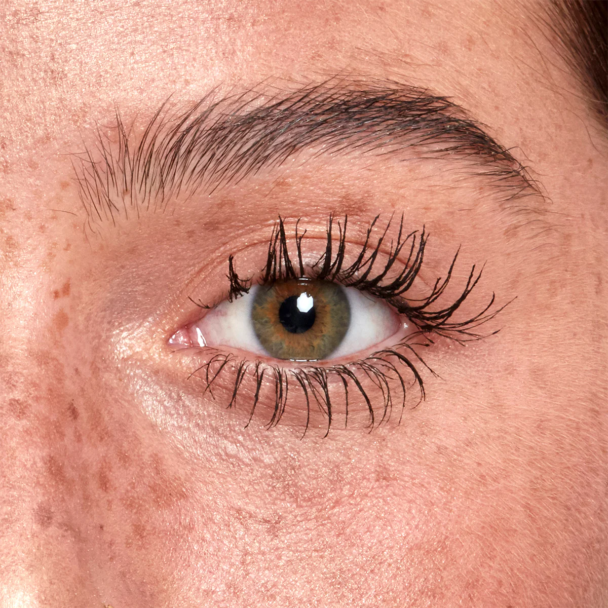 On The Rise Volume Liftscara Mascara - Image 3