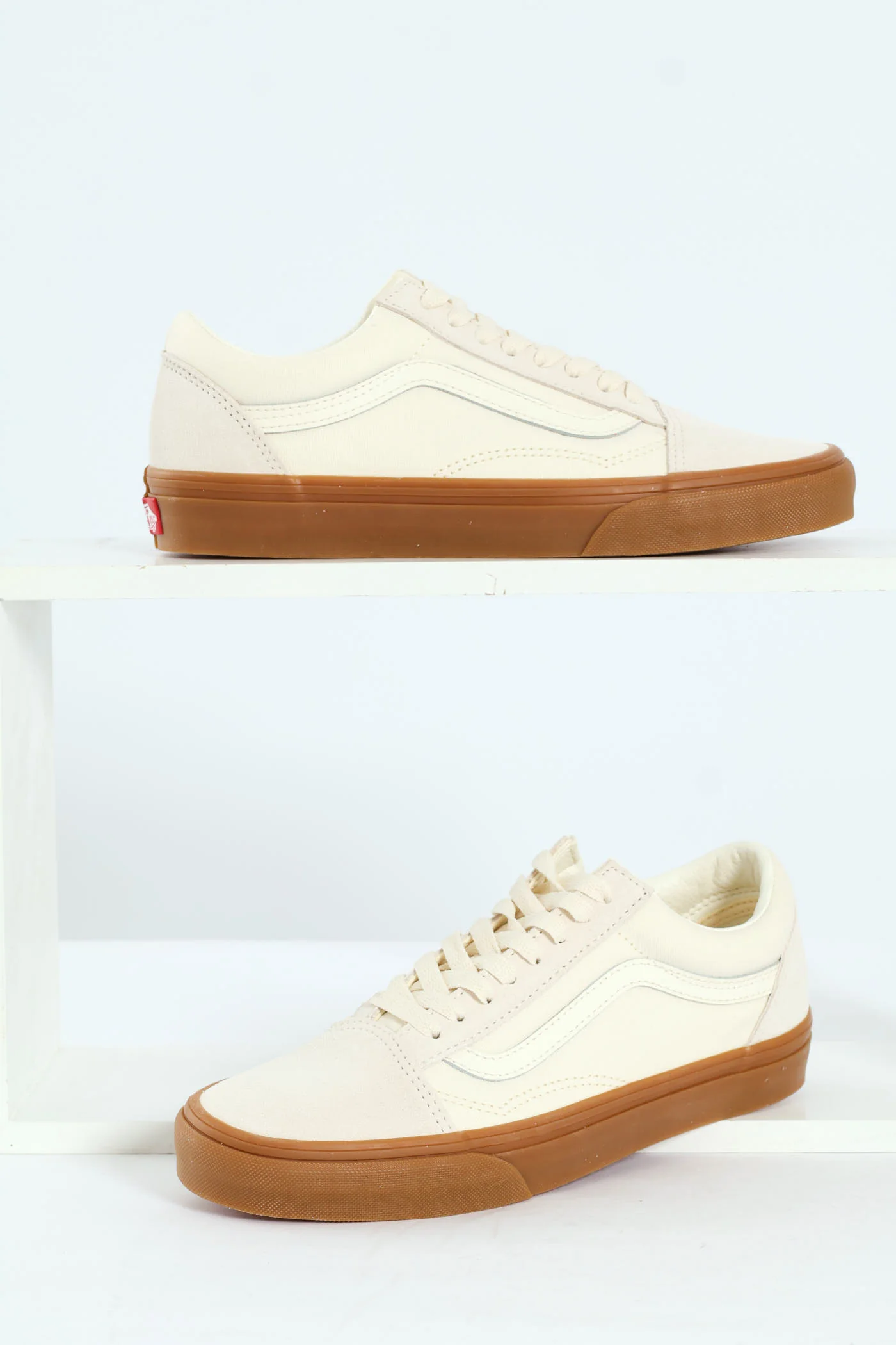 Old Skool Vulcanised Lace Up Sneaker With Gum Sole - Off White - Image 3
