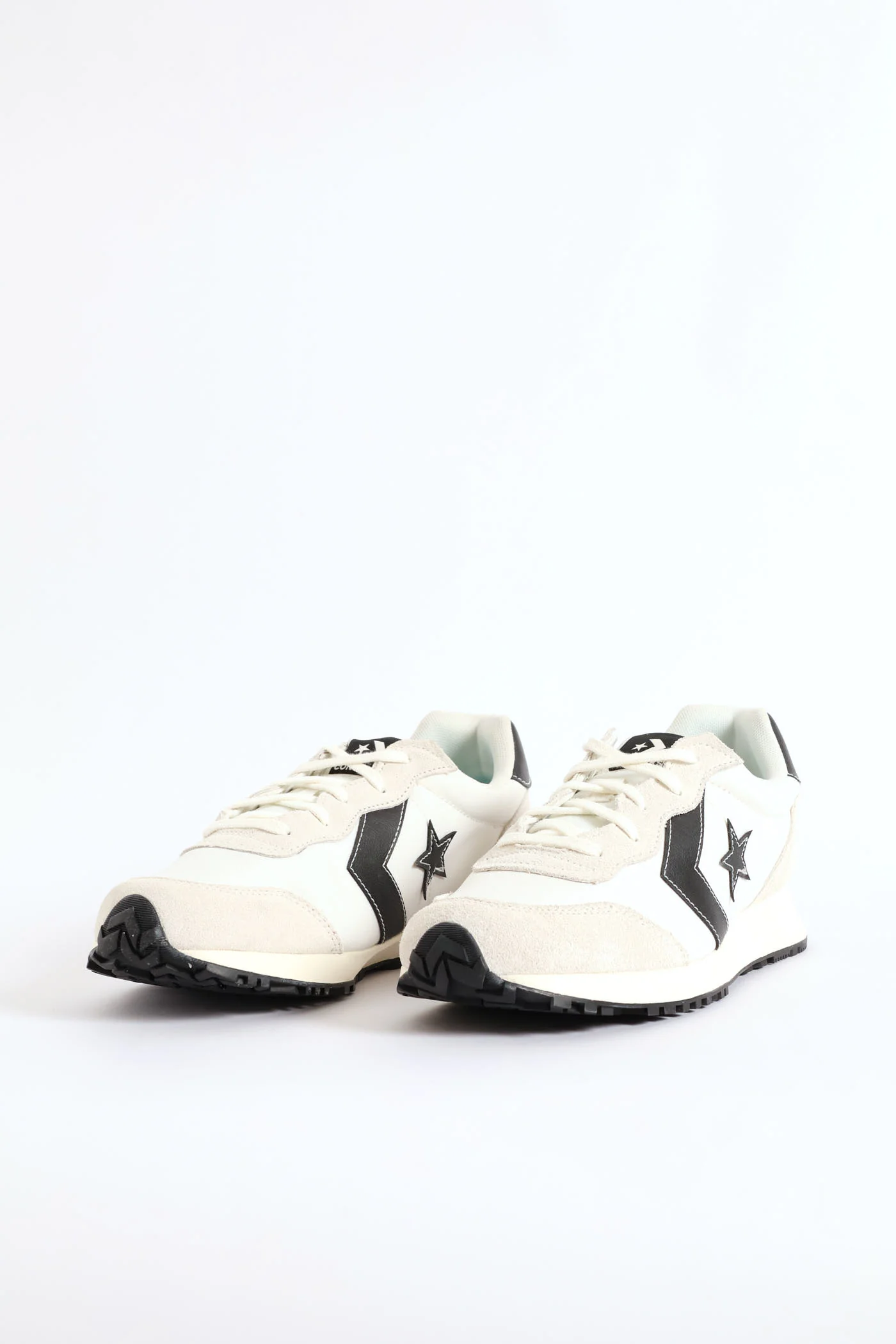 Omega Trainer - Off White - Image 4