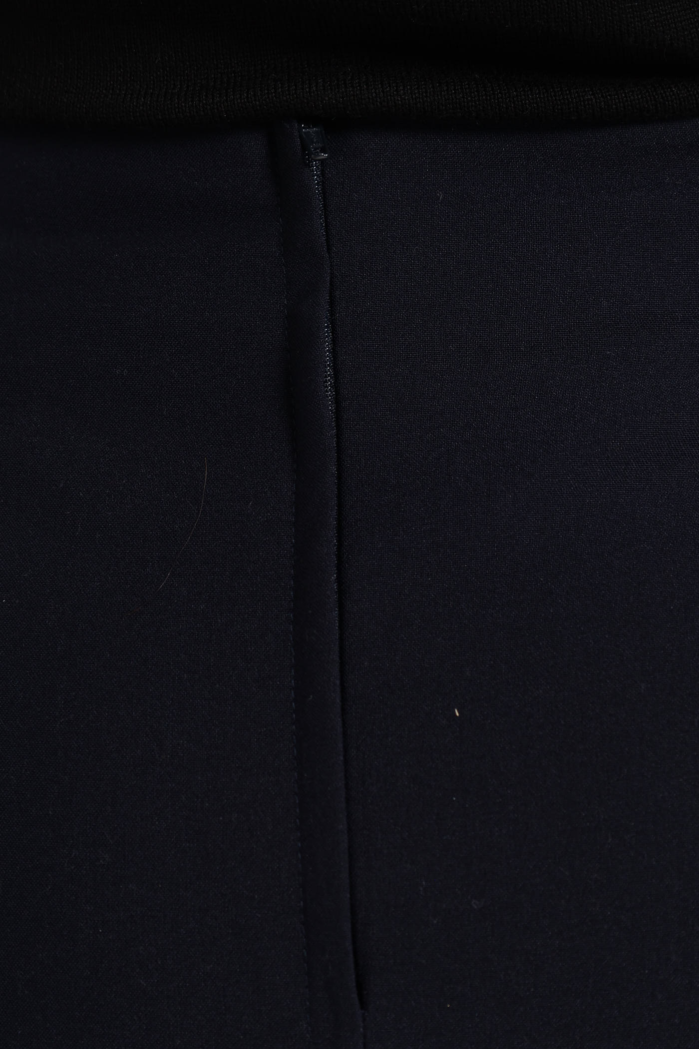 Oval Trim Pencil Skirt - Navy - Image 4