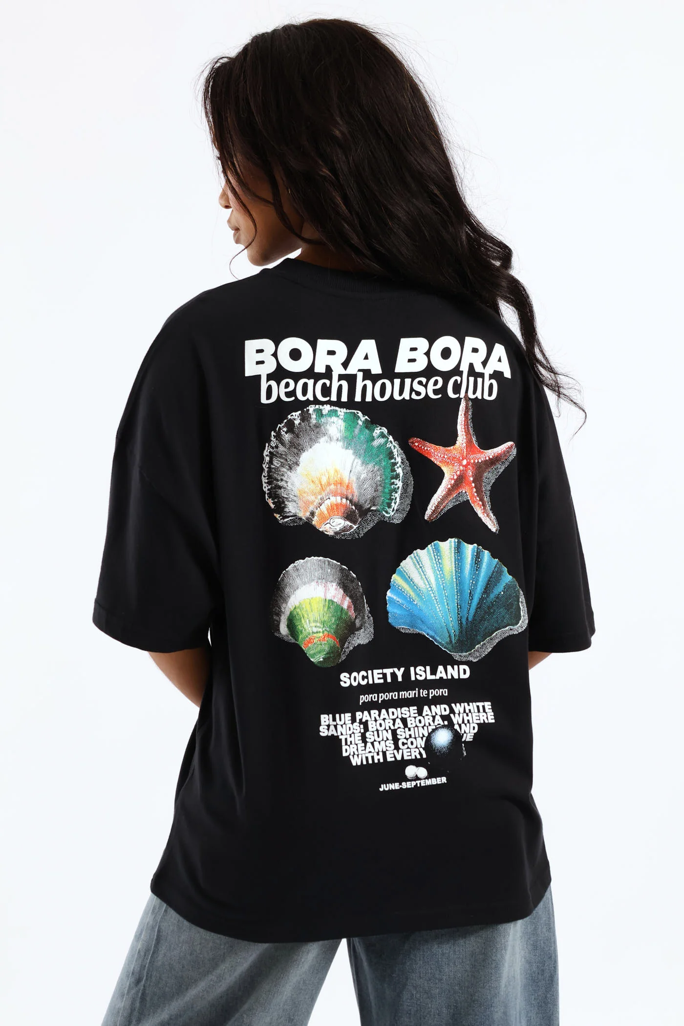 Oversized Seashell Printed Tee - Black - Image 2