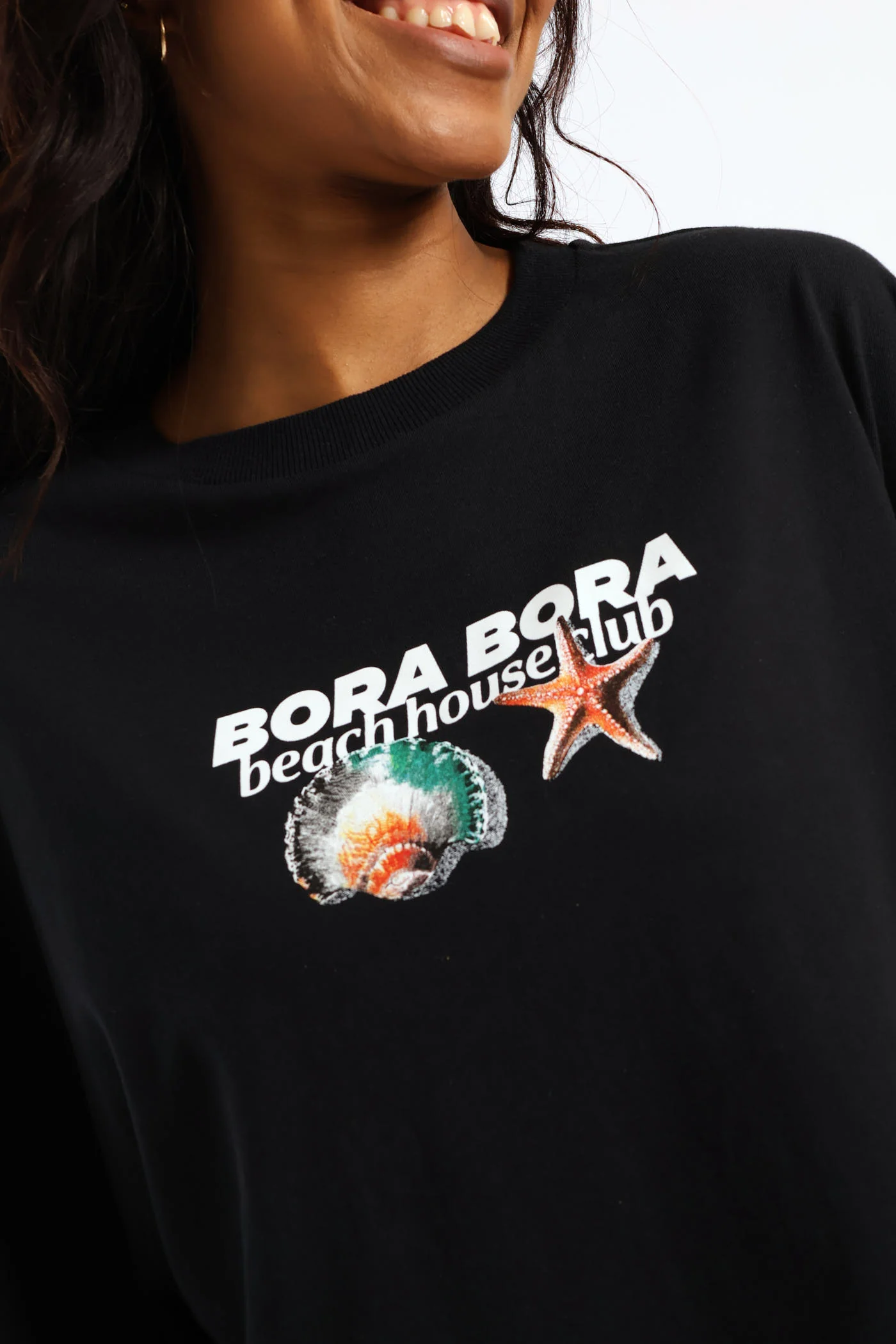 Oversized Seashell Printed Tee - Black - Image 5