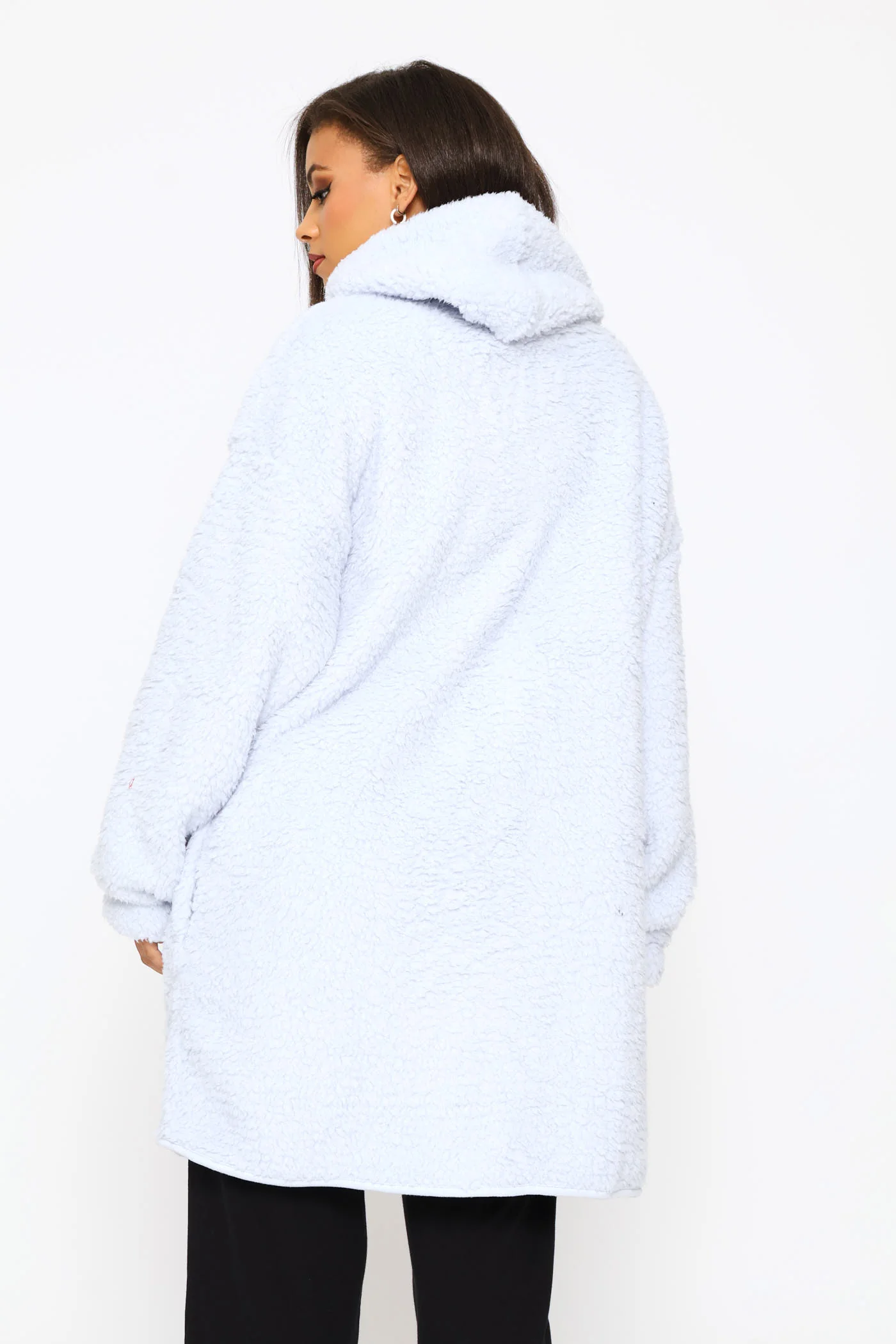 Oversized Zip Through Sherpa Gown - Light Blue - Image 4
