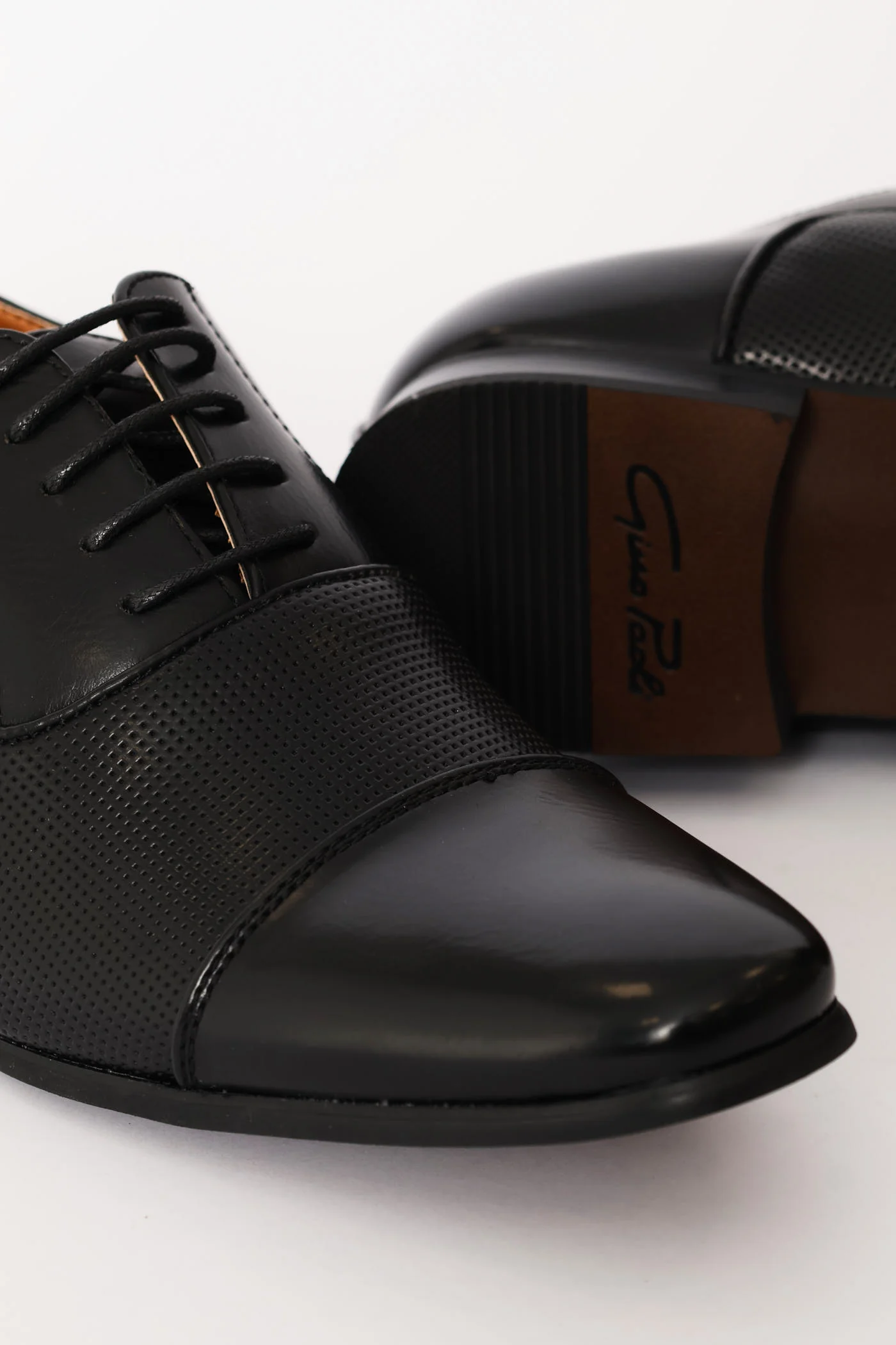 Oxford With Toe Cap - Black - Image 2