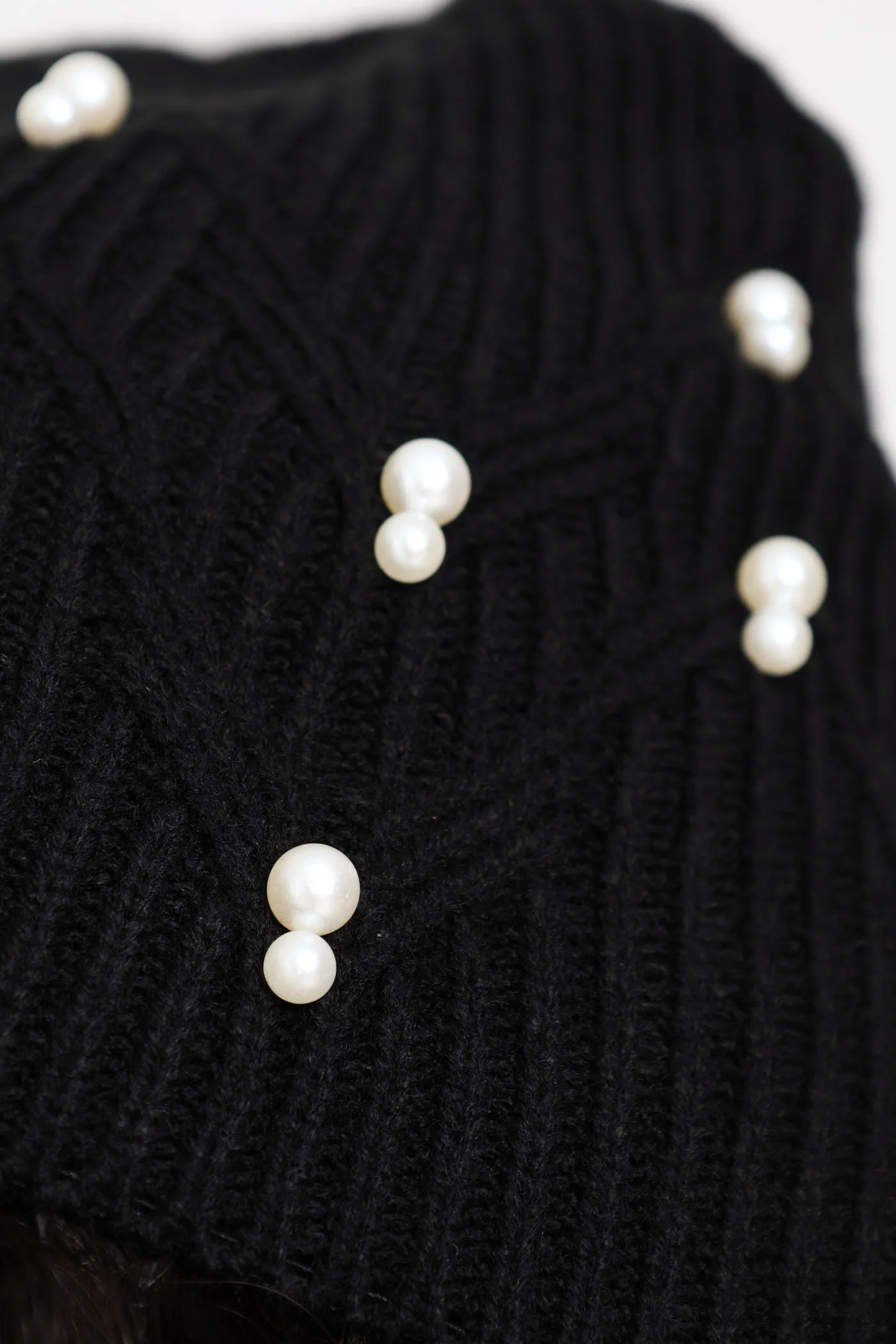 Pearl Bead Beanie & Glove Set - Black - Image 3