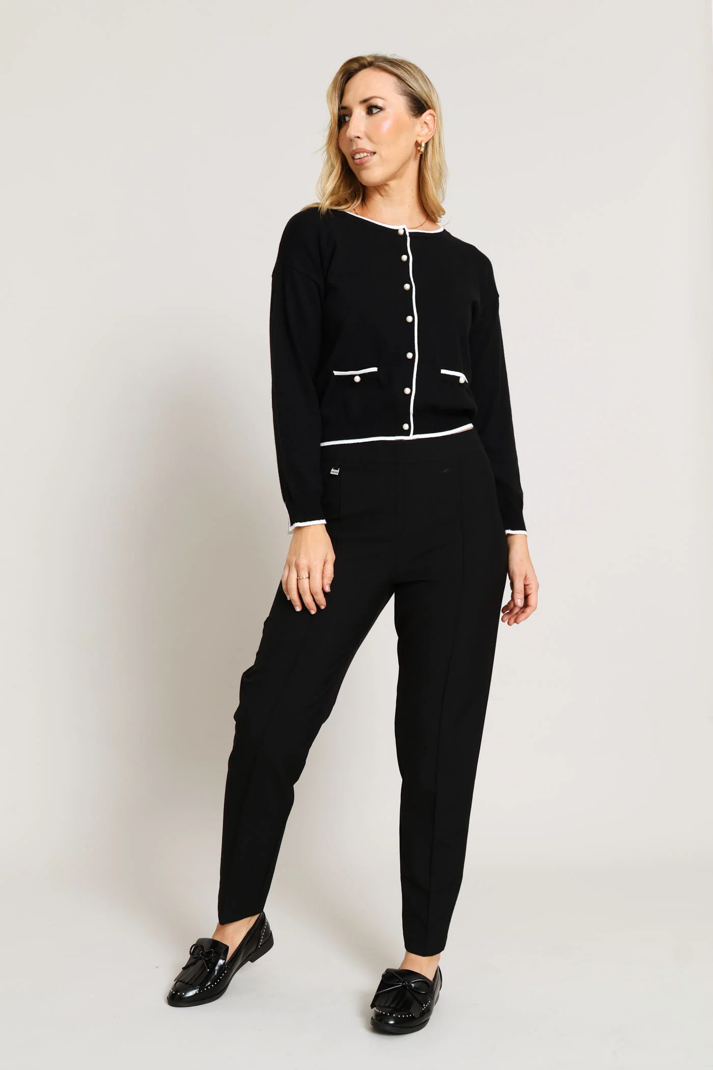 Pearl Welt Pocket Cardigan  - Black/Cream - Image 4