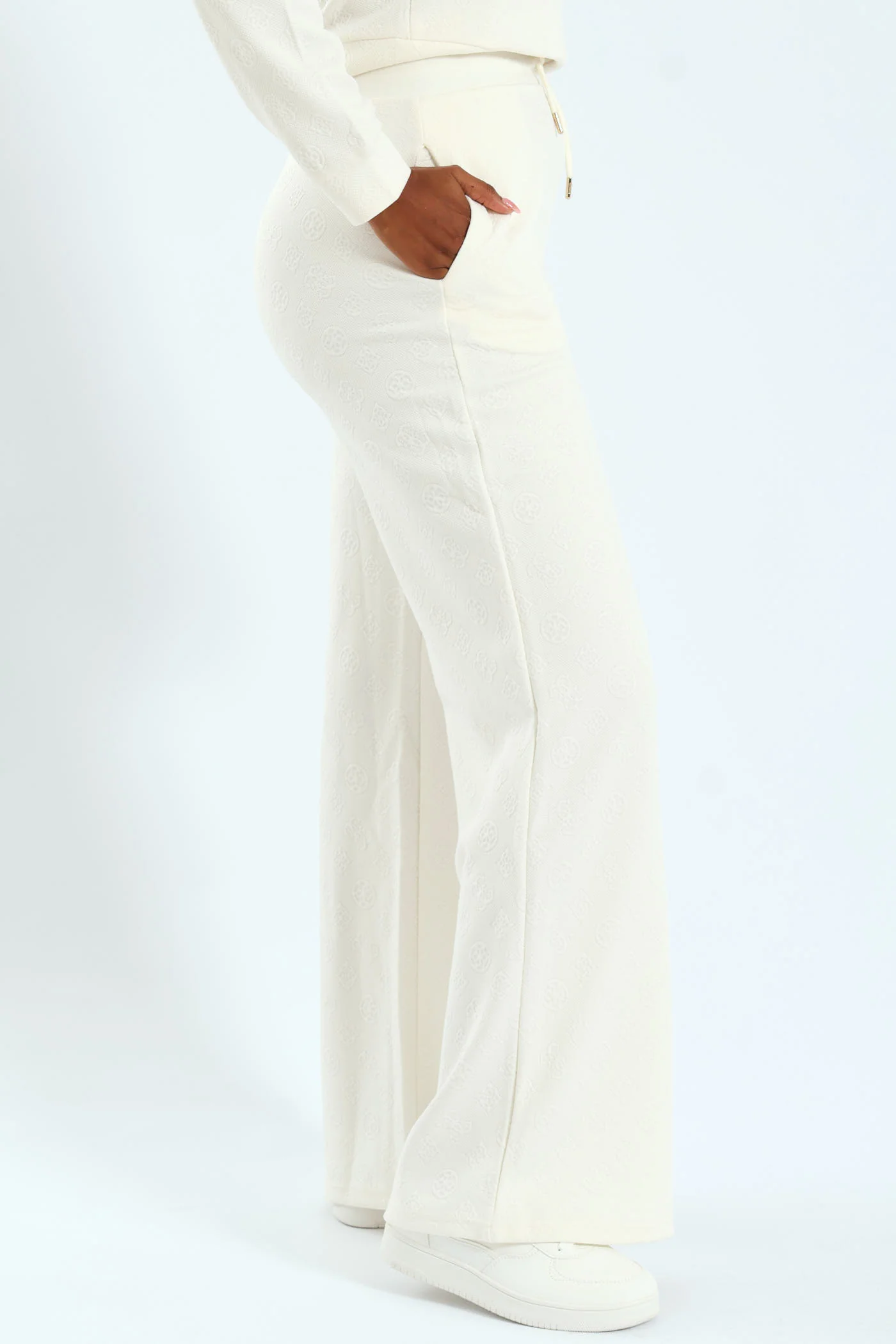 Peony Logo Straight Long Pant - Cream - Image 3