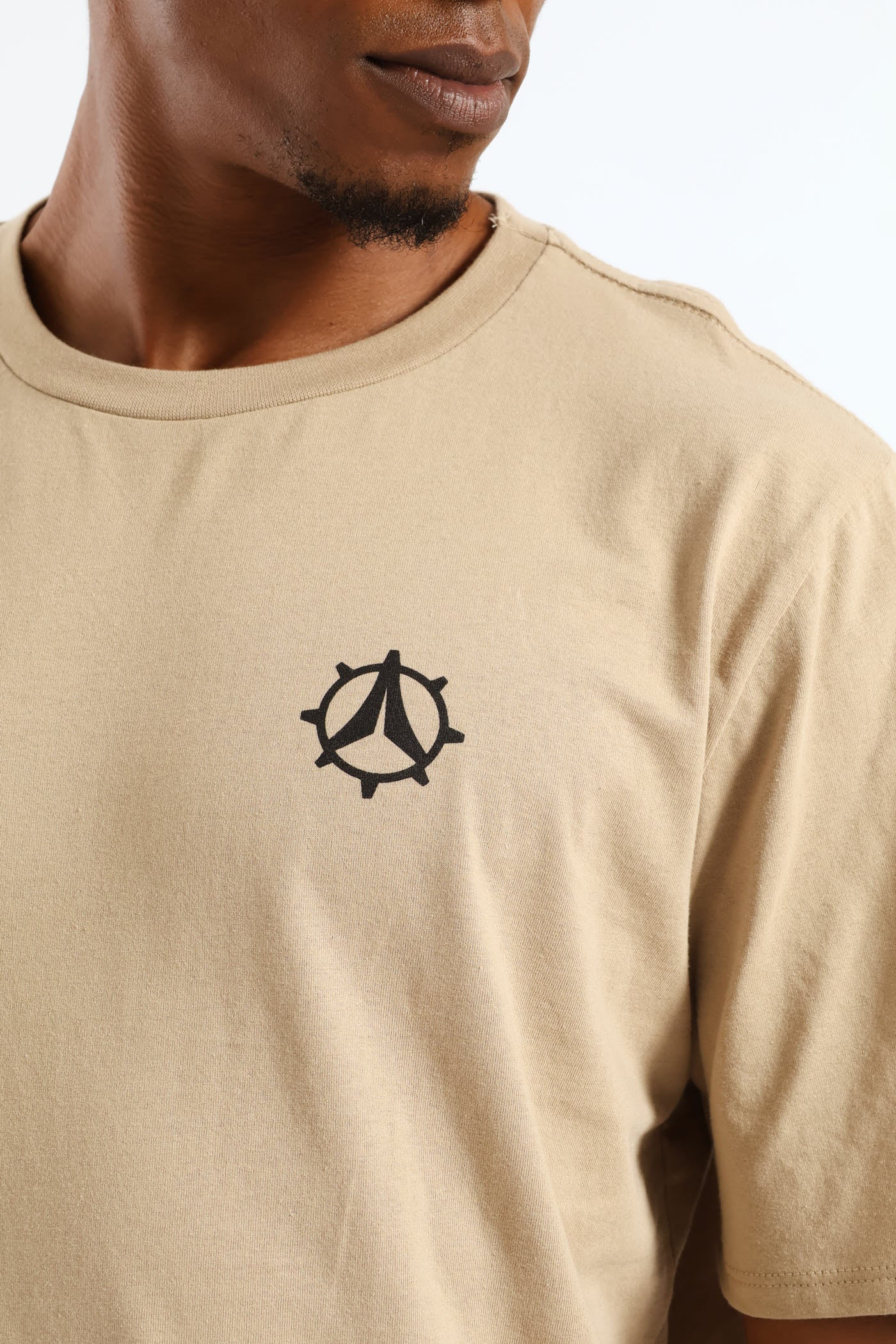 Photo Topographic Mt Front & Back Tee - Taupe - Image 4