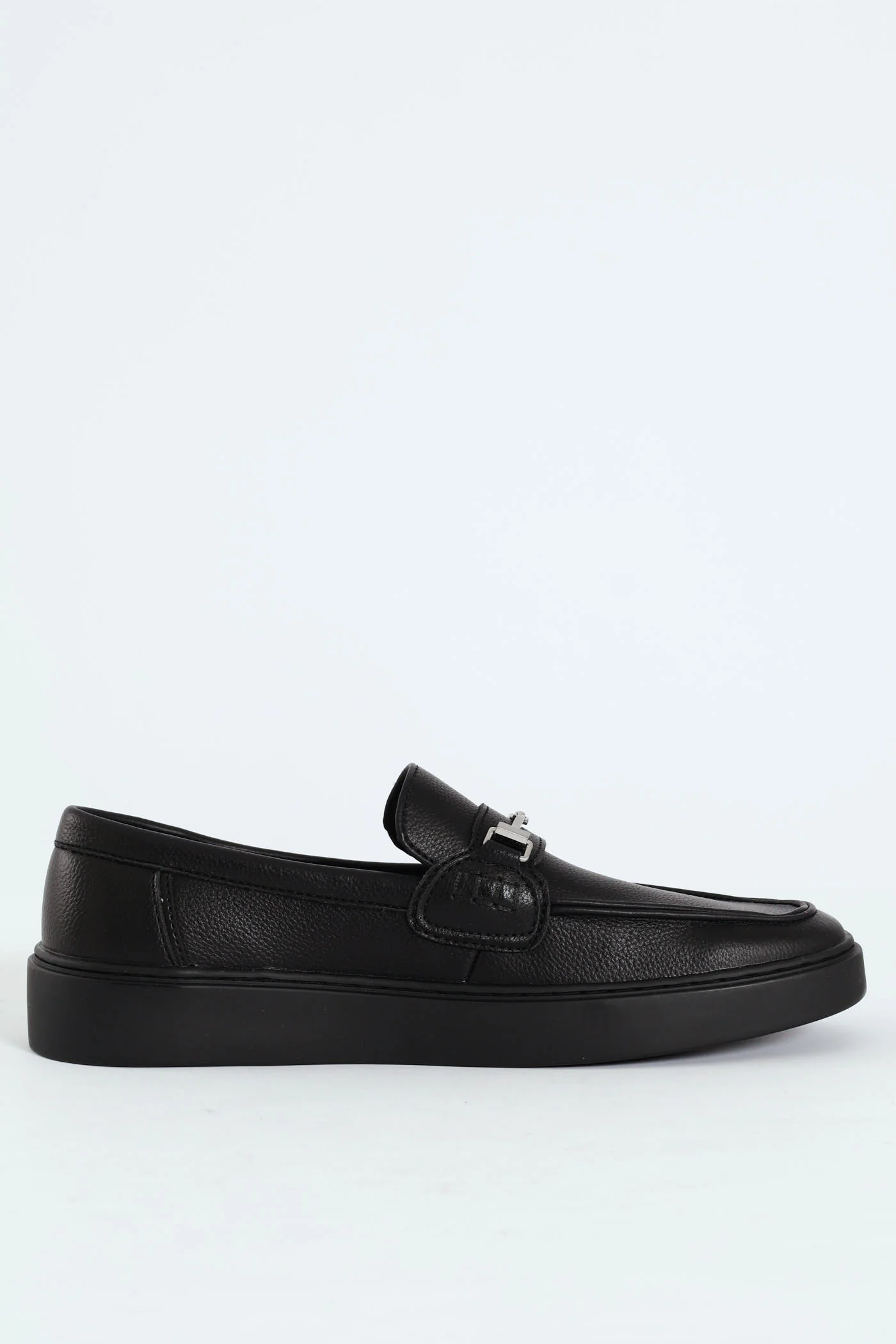 Pieza Metal Trim Slip On Loafer - Black - Image 3