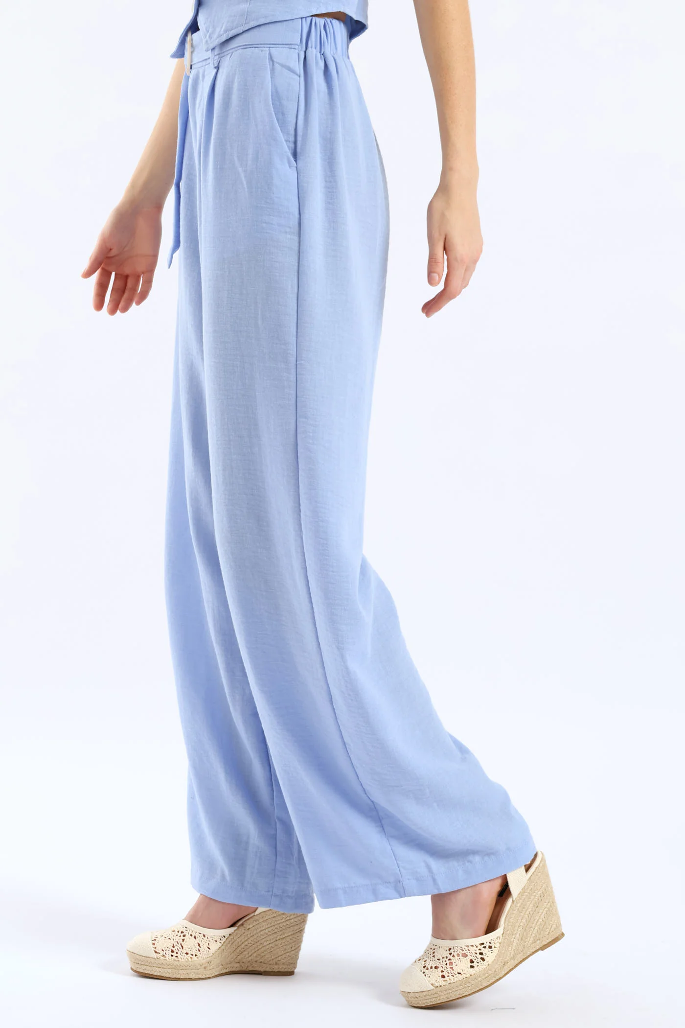 Pinched Seam O-Ring Self Belt Wideleg Pant - Periwinkle - Image 3