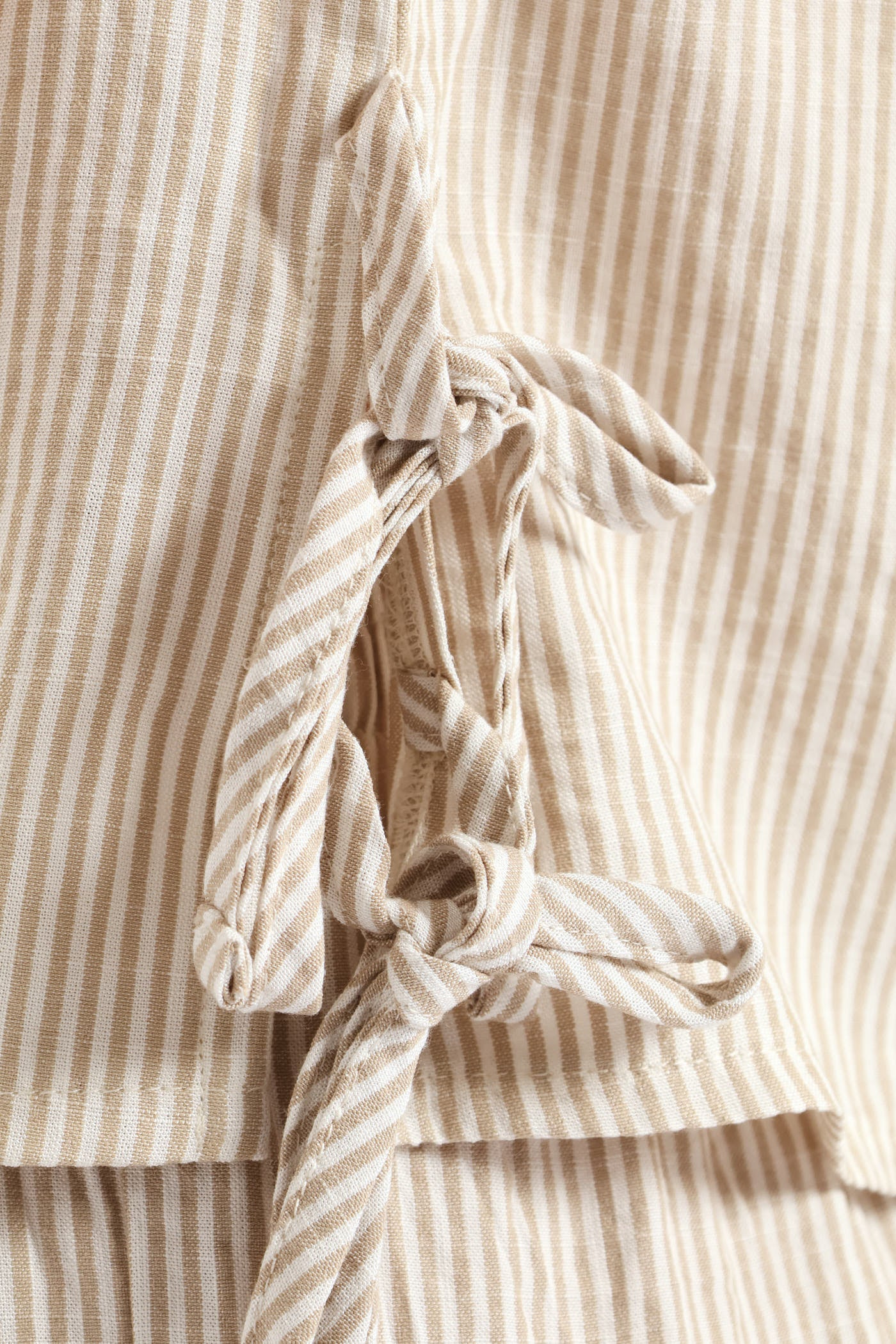 Pinstripe Shell Side Ties Tank - White/Beige - Image 6