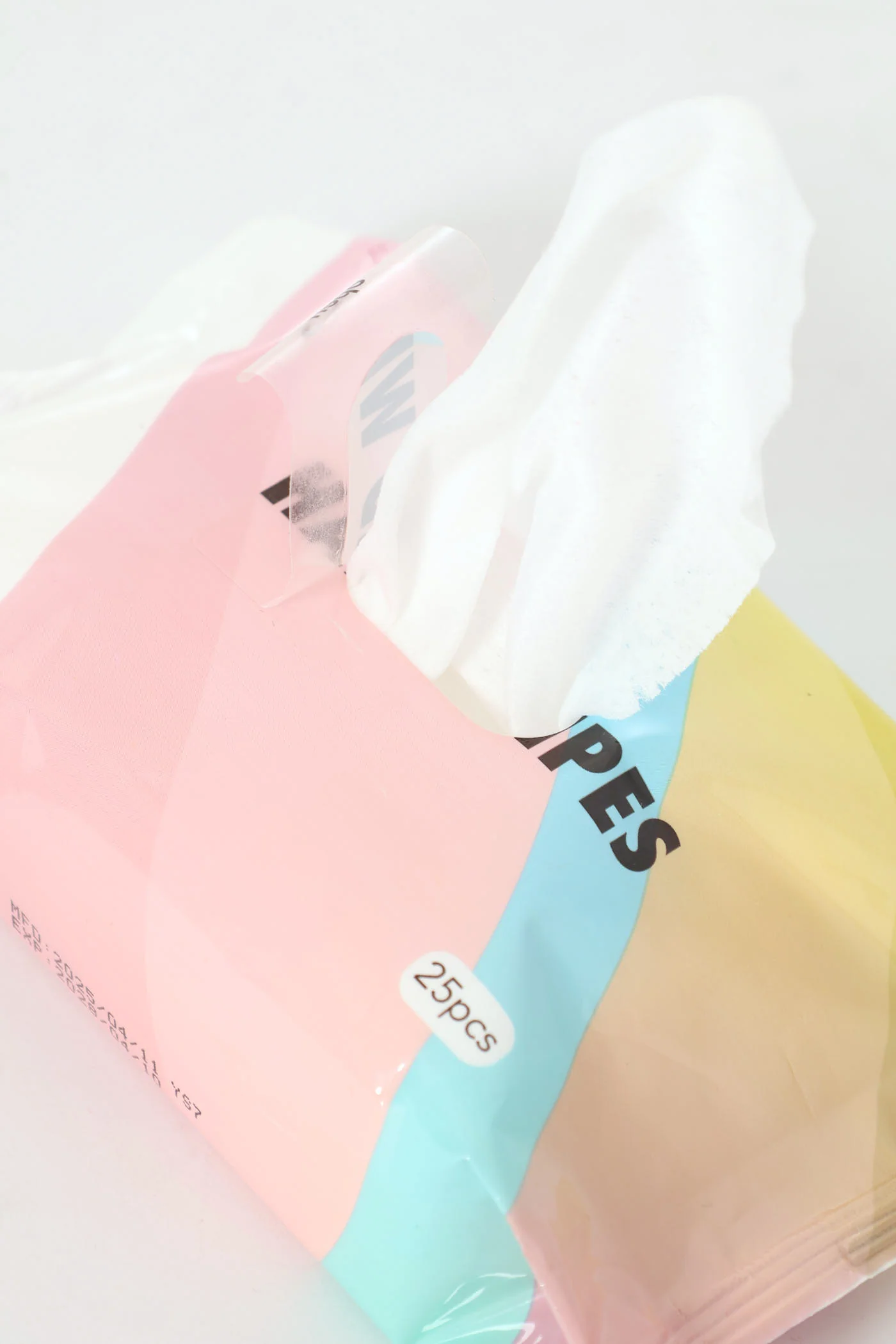 Pl Hand Wipes 25Pc - Image 2