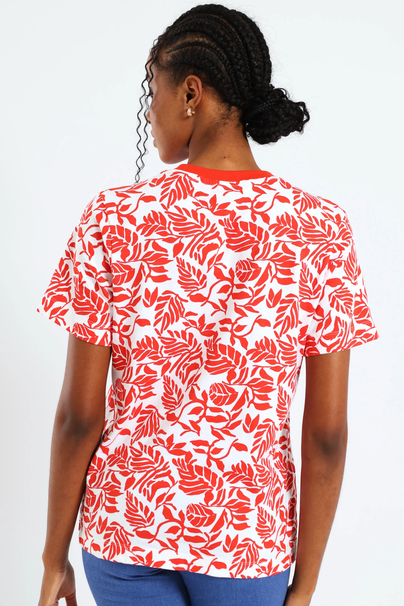 Plain Rib Neck Boxy Abstract Leaf Print Tee - Vermilion - Image 3