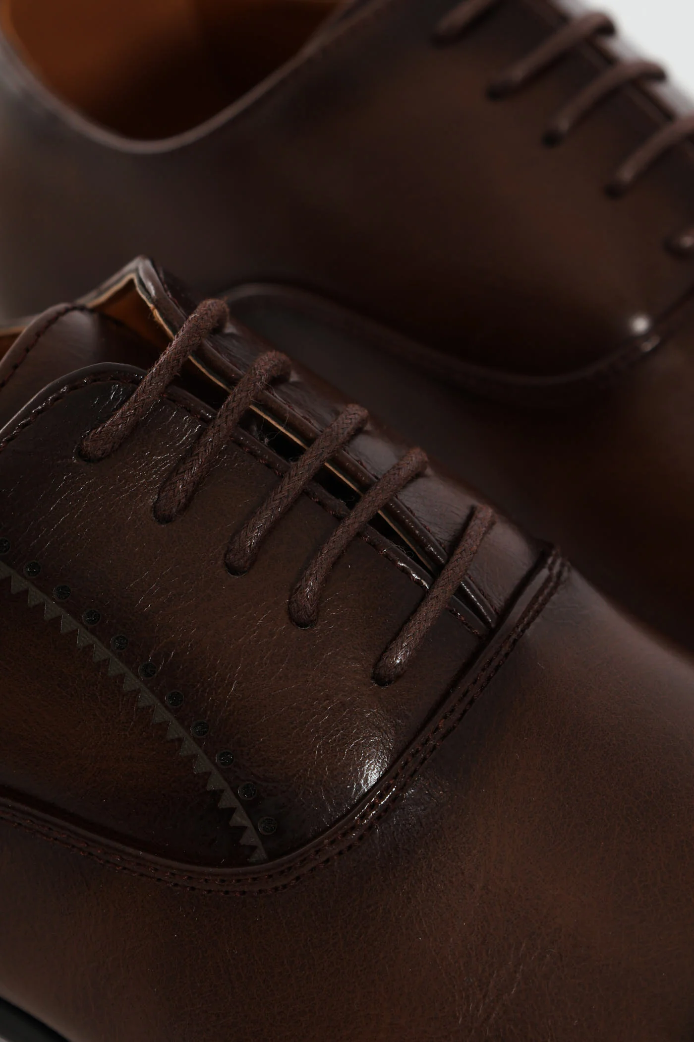 Plain Toe Cap Oxford Shoe - Brown - Image 6