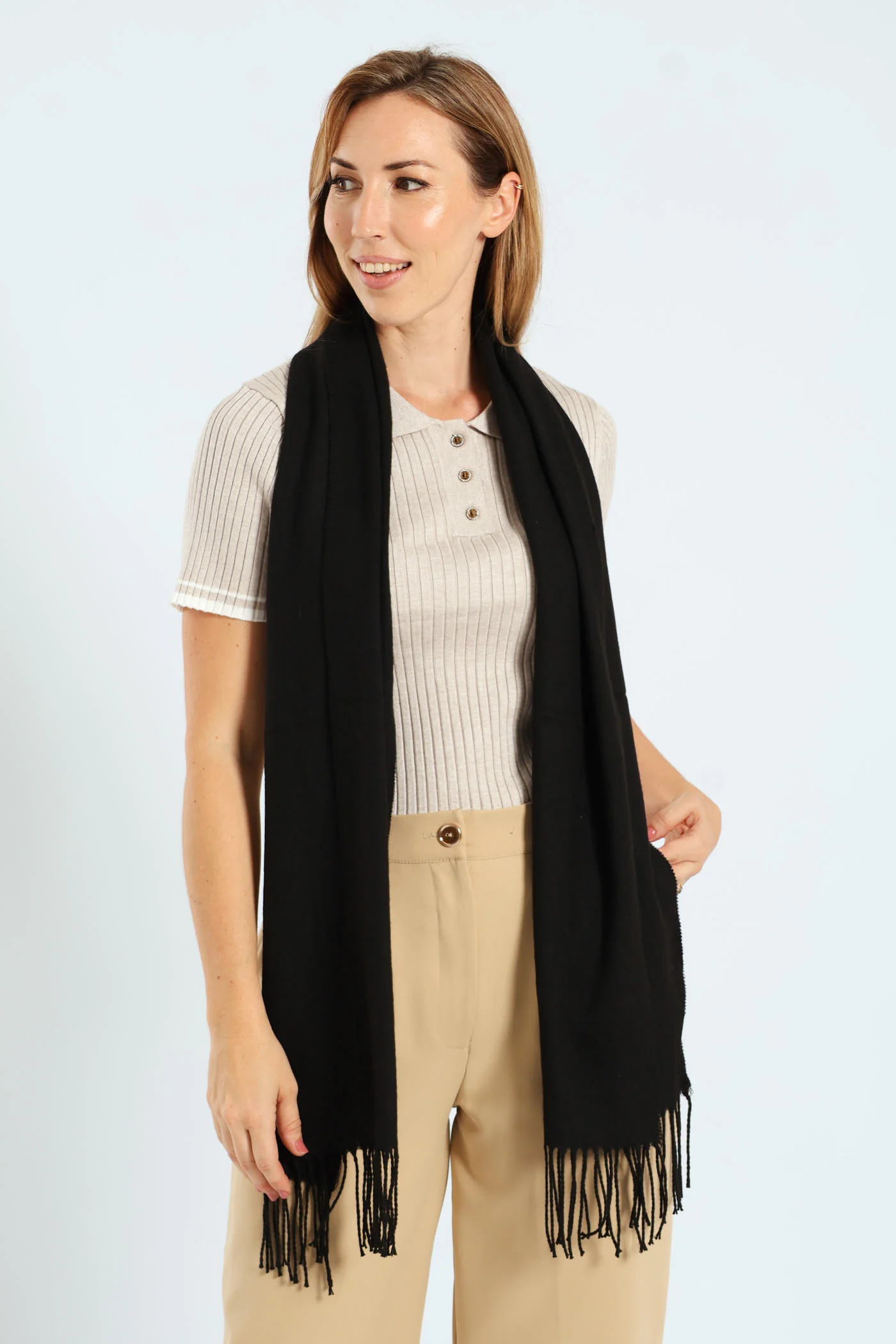 Plain Scarf - Black - Image 3