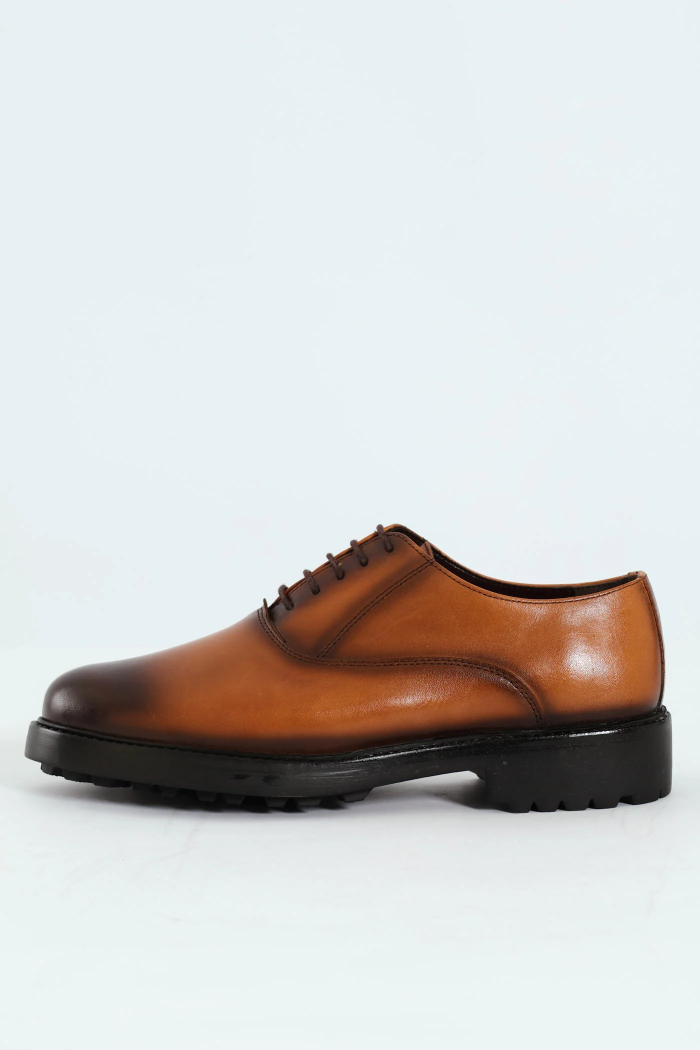 Plaine Toe Oxford Shoe - Tan - Image 6