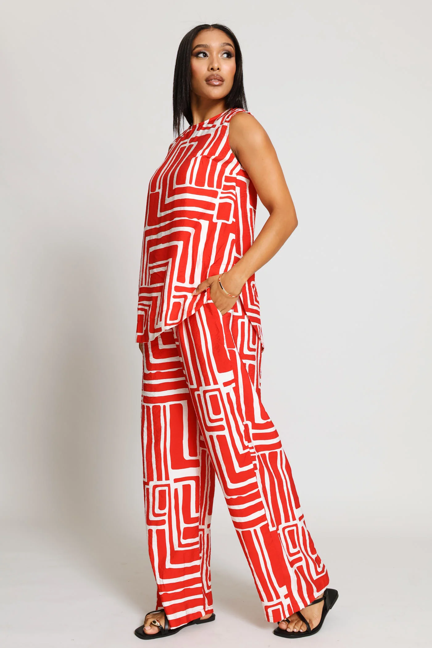 Longer Length Curved Hem Shell Tank Top - Red/Multi - Image 6