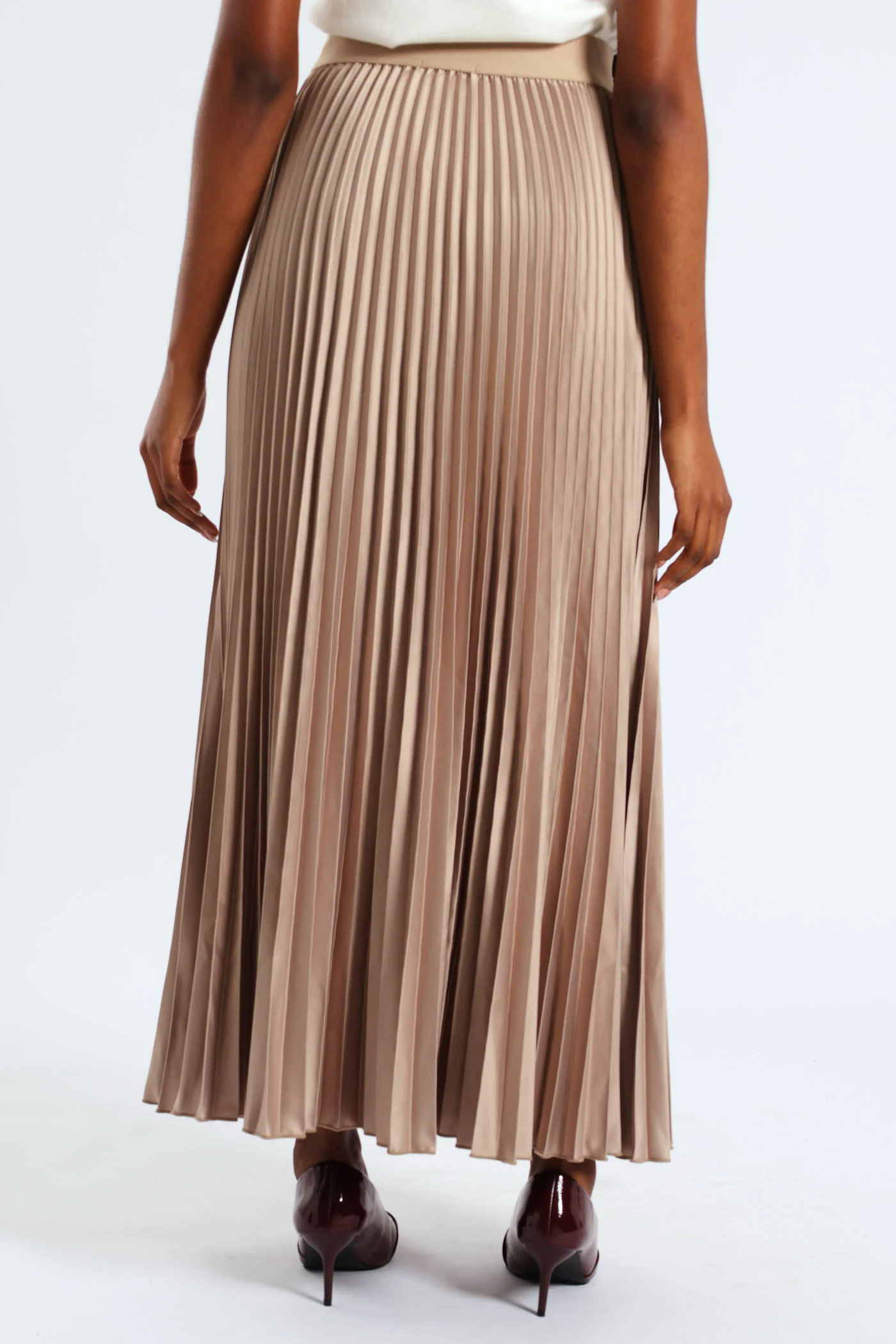 Pleated Satin Maxi Skirt - Champagne - Image 4