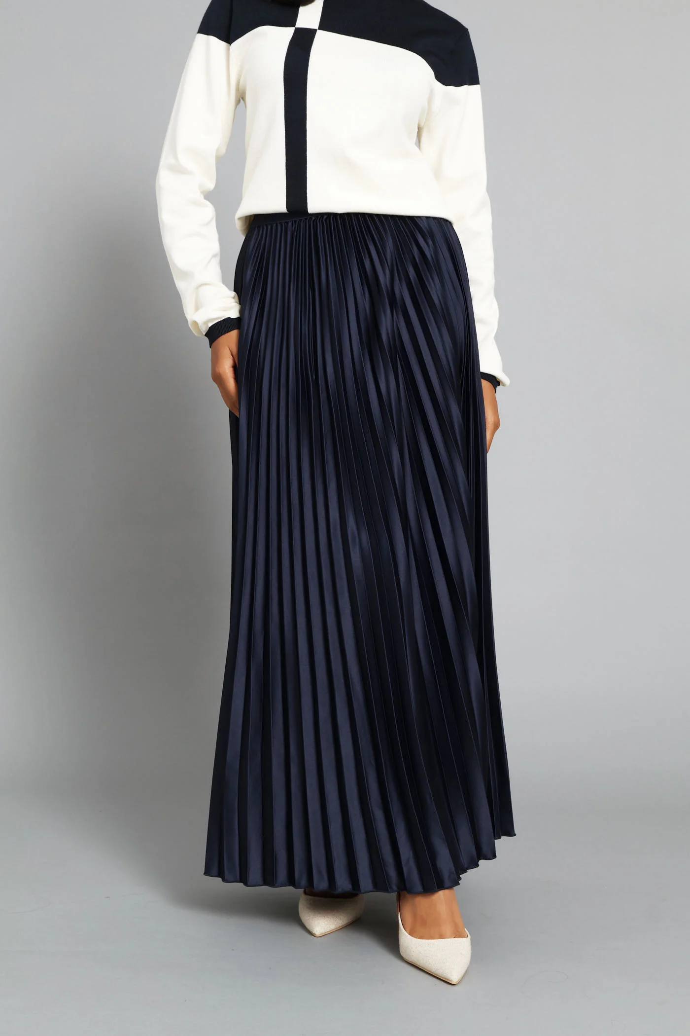 Pleated Satin Maxi Skirt - Dark Navy - Image 2