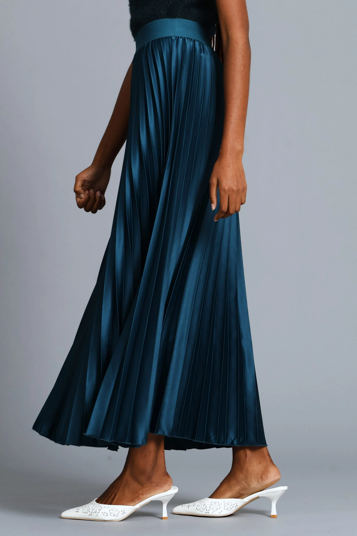 Pleated Satin Maxi Skirt - Teal - Image 3