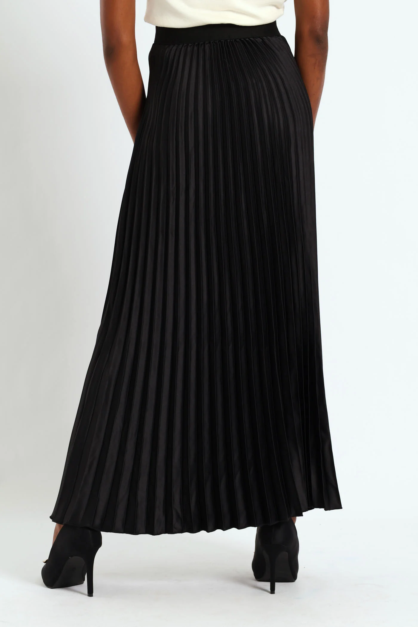 Pleated Skirt - Black - Image 4