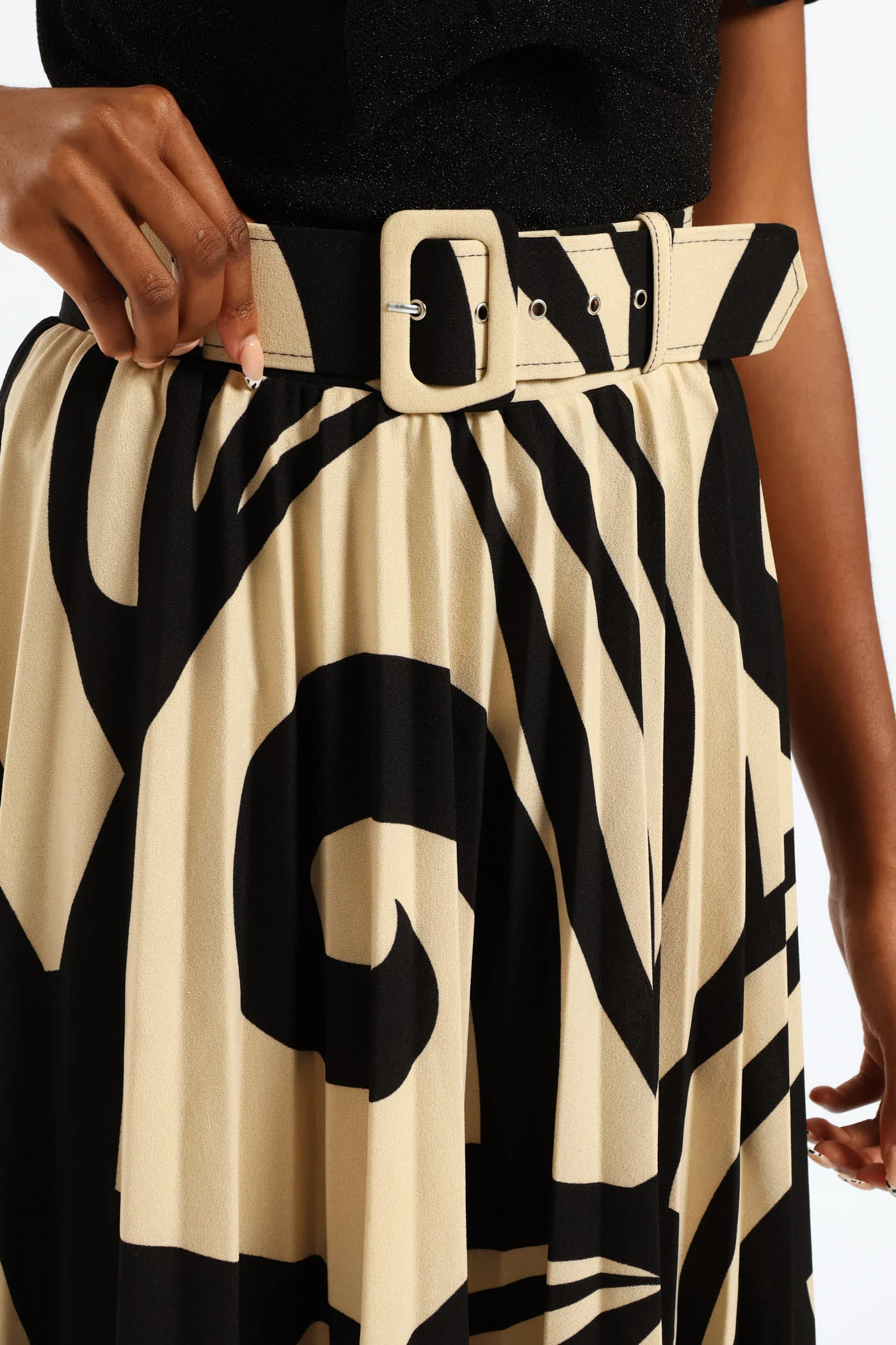 Pleated Swirl Midi Skirt - Black/Cream - Image 2