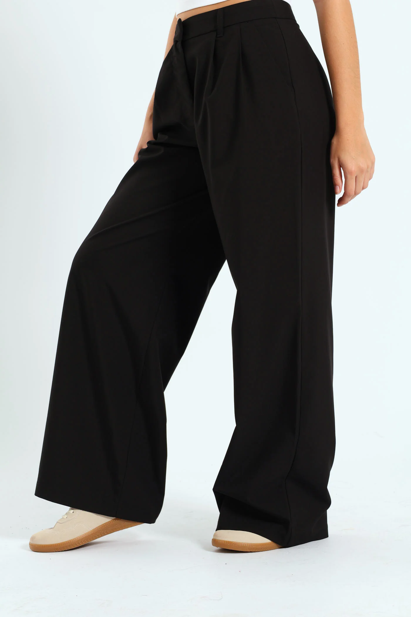 Pleated Tailored Wide Leg Pants - Black - Image 2