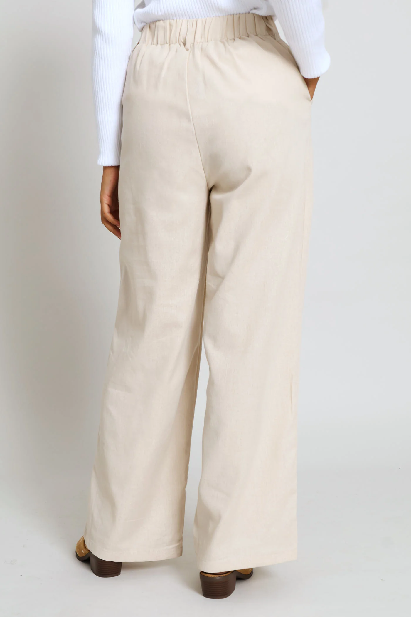 Pleated Wide Leg Trouser - Light Stone - Image 6