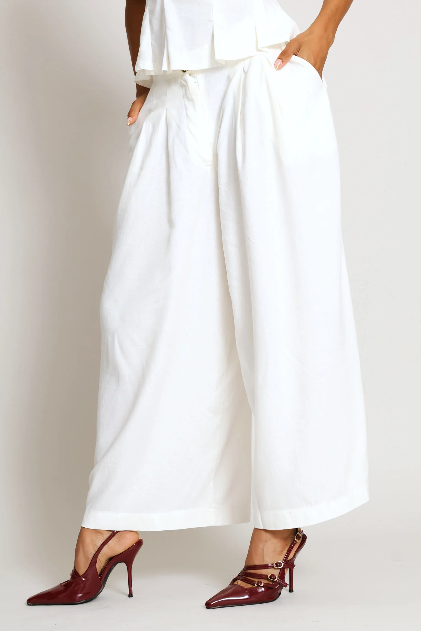Pleated Wideleg Culotte Pant - Milk - Image 6