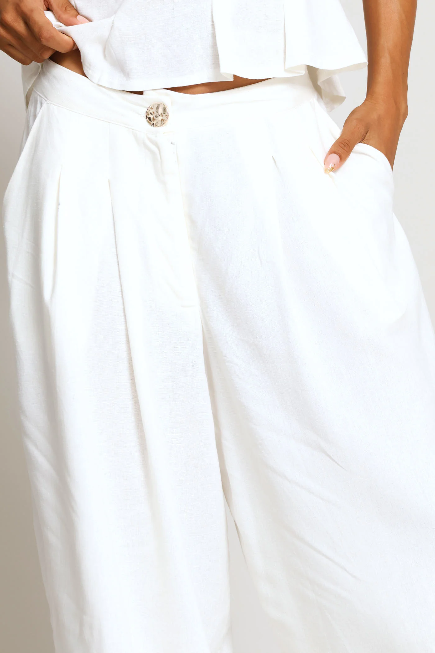 Pleated Wideleg Culotte Pant - Milk - Image 7