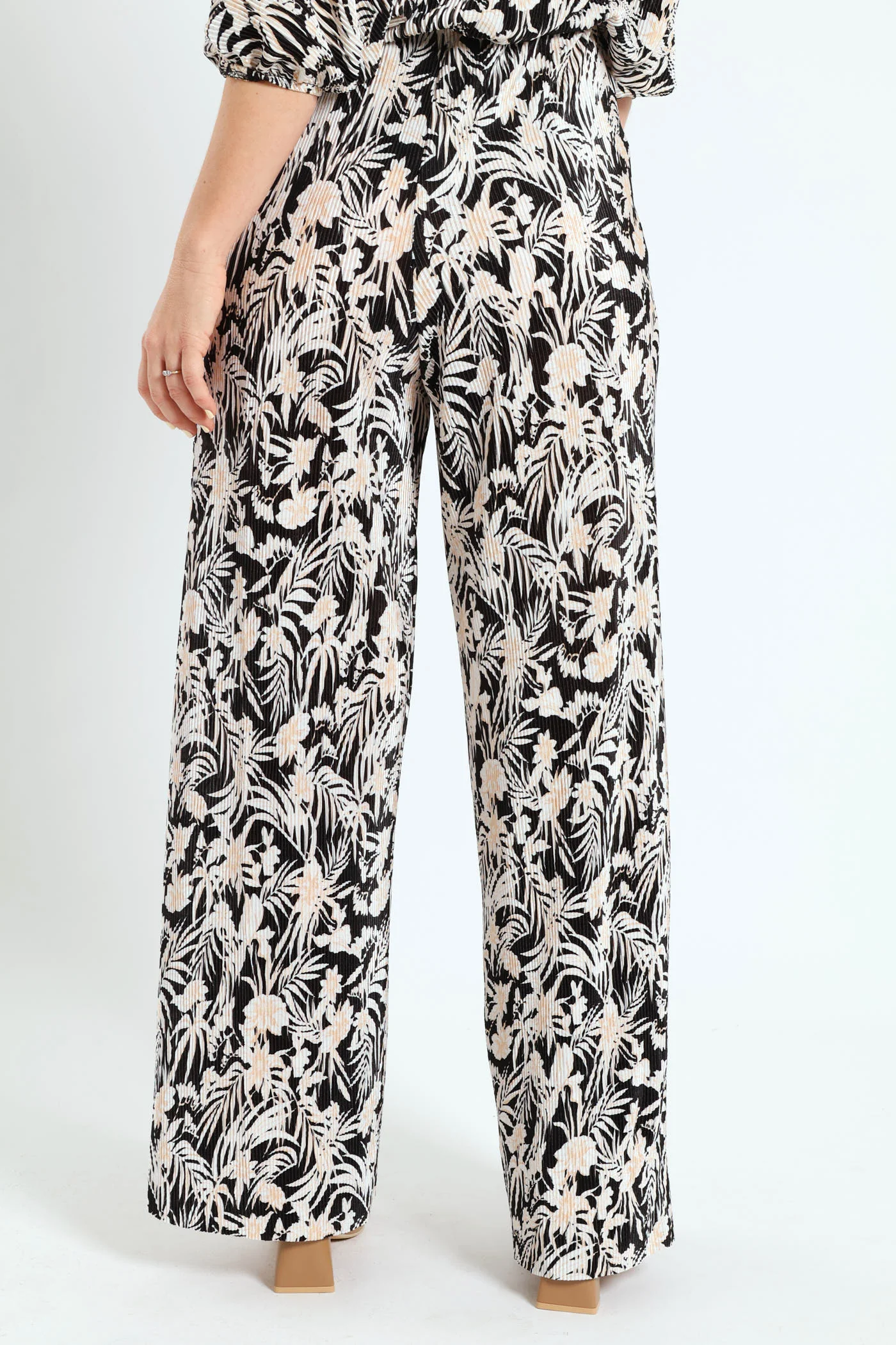 Plisse Straight Leg Pant - Black/Cream - Image 4