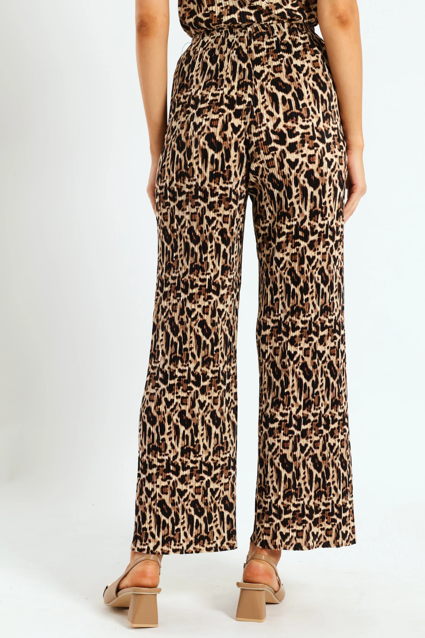 Plisse Wideleg Pant - Animal - Image 4