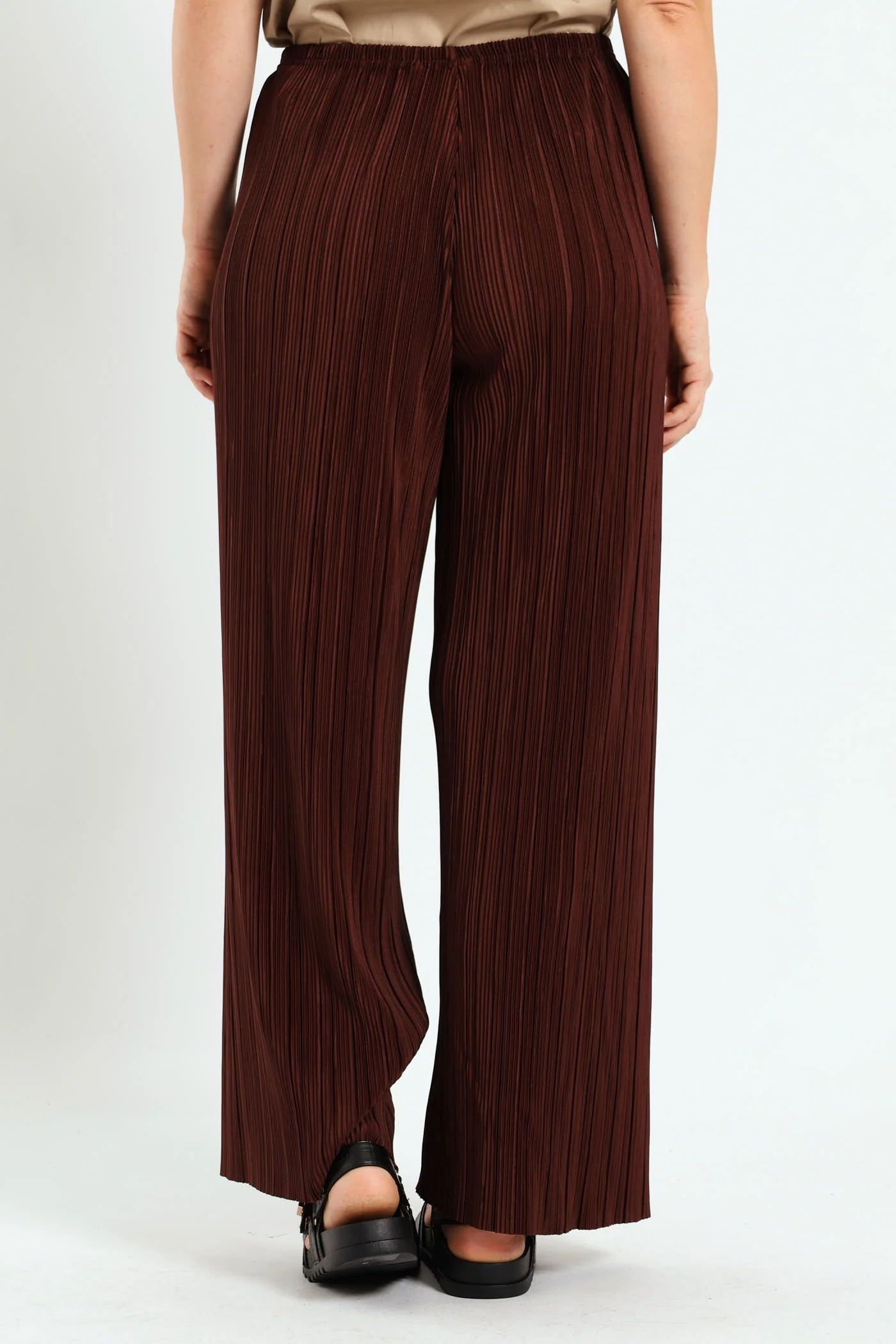 Plisse Wideleg Pants - Bitter Chocolate - Image 4