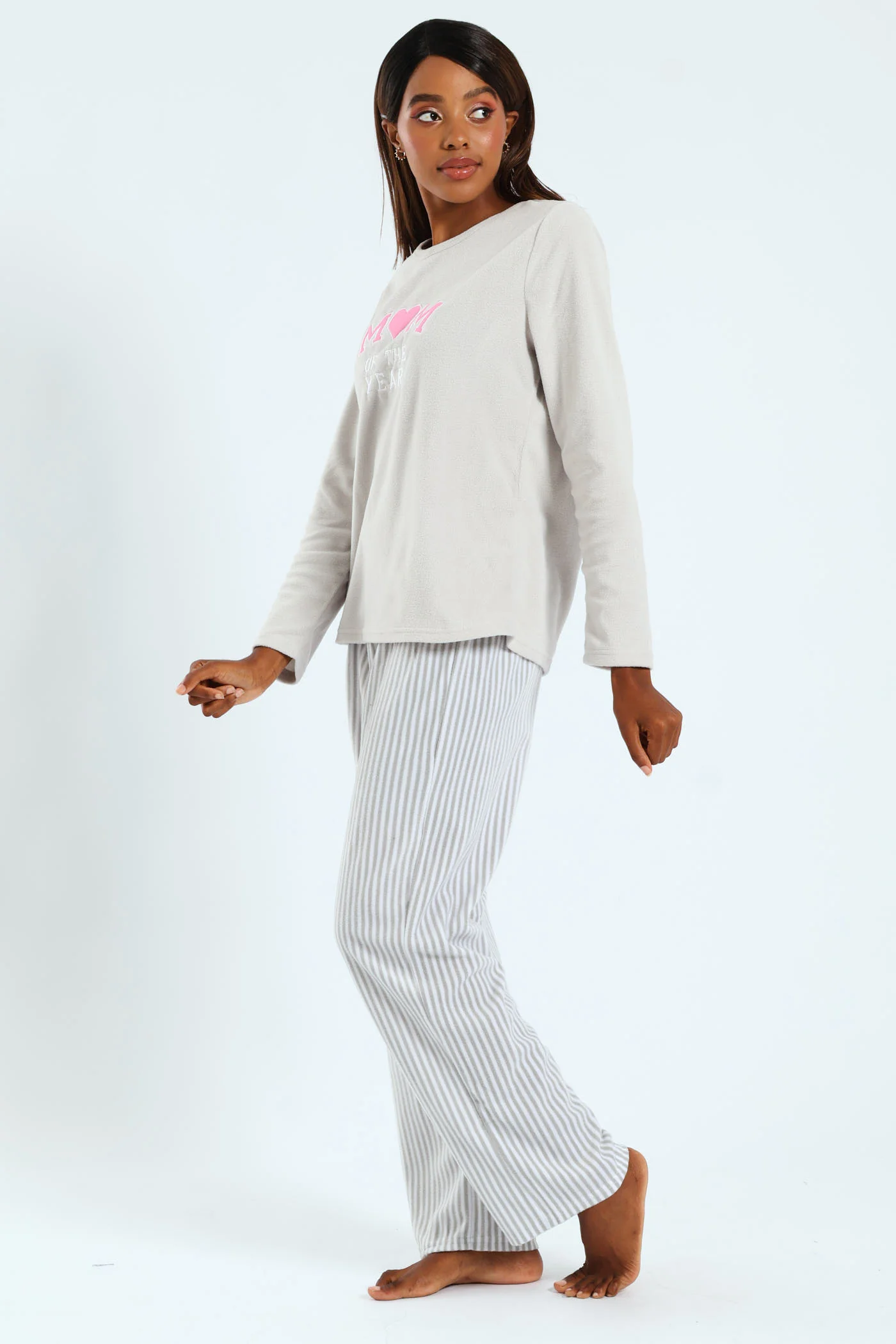 Polar Fleece "Mom Of The Year" Sleep Set - Grey - Image 3