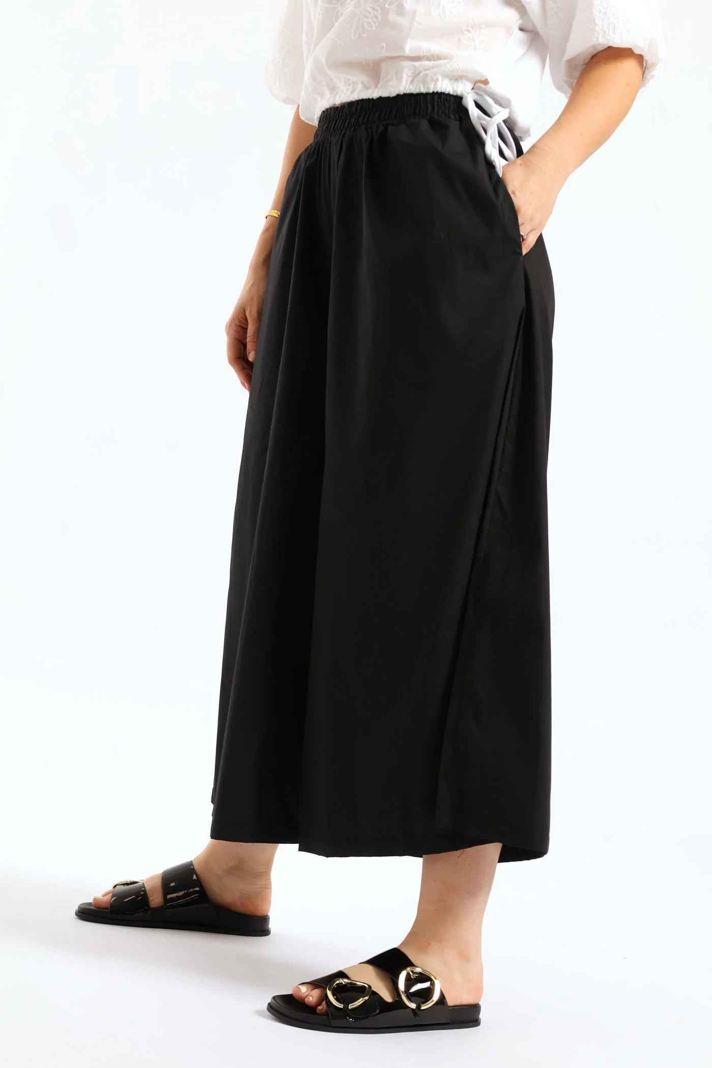 Poplin Wideleg Culotte Pants - Black - Image 4