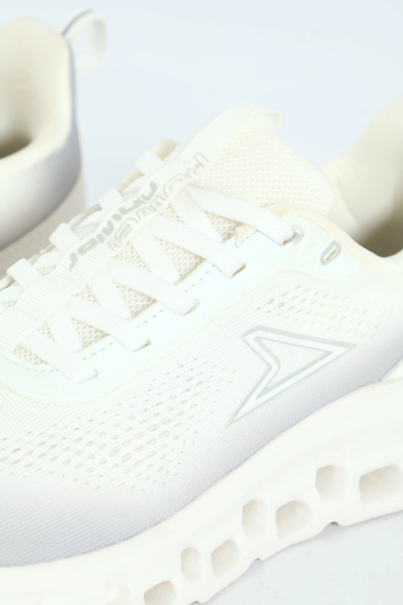 Power Export Scorpion Trainer - White - Image 2
